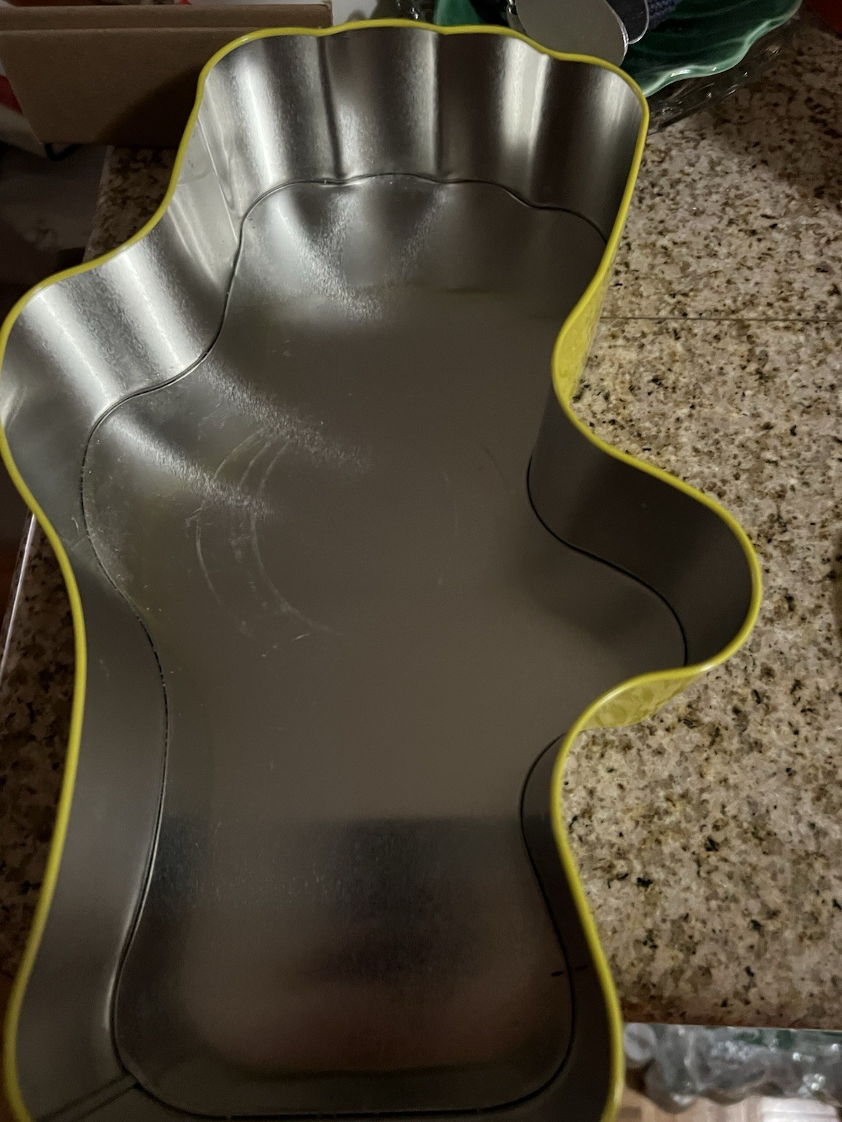 Sour Patch Kids metal tin container