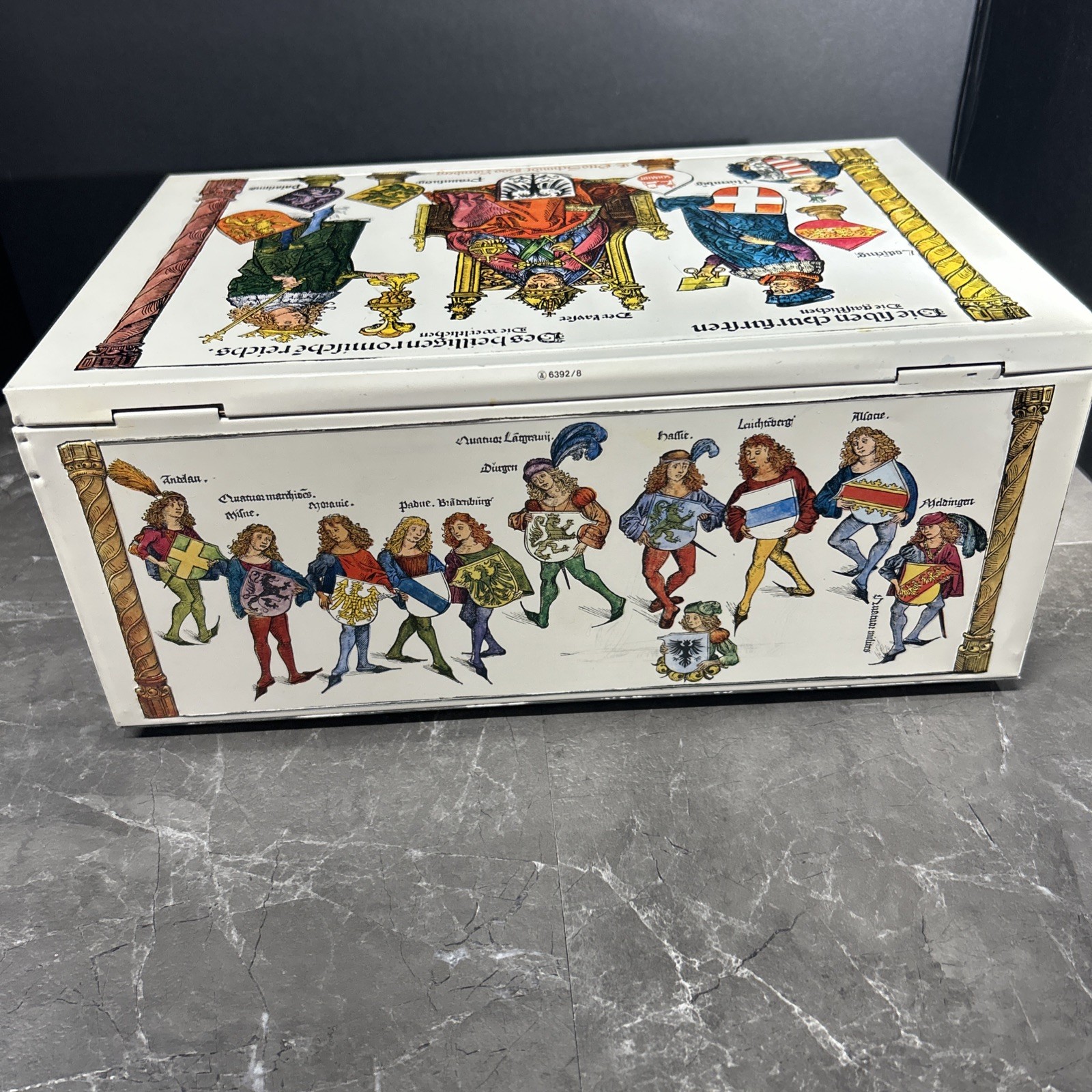 Vtg E. Otto Schmidt Nuremberg Germany Large Tin Royalty Collectible Box Biscuit