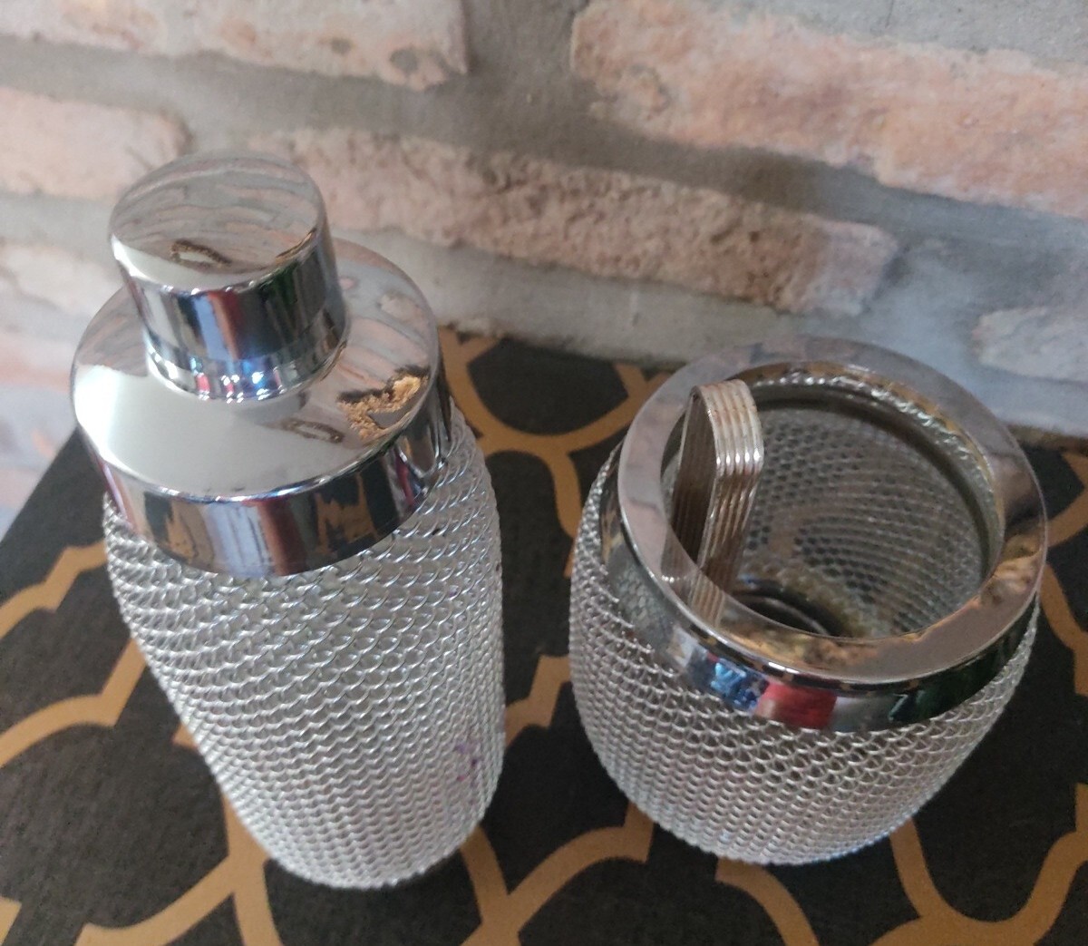 Shaker, Ice Holder Glass Metal Mesh VINTAGE BAR PUB