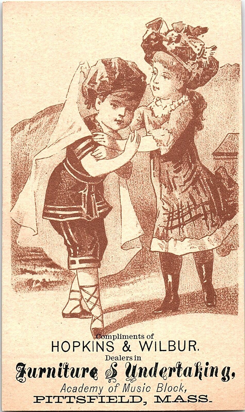 1880 PITTSFIELD MASS HOPKINS & WILBUR FURNITURE AND UNDERTAKING TRADE CARD 41-32