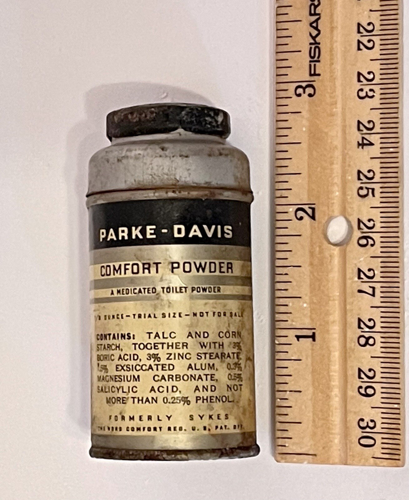 Vintage Parke Davis Comfort Powder Tin Lithograph Shaker Free Sample Trial Size