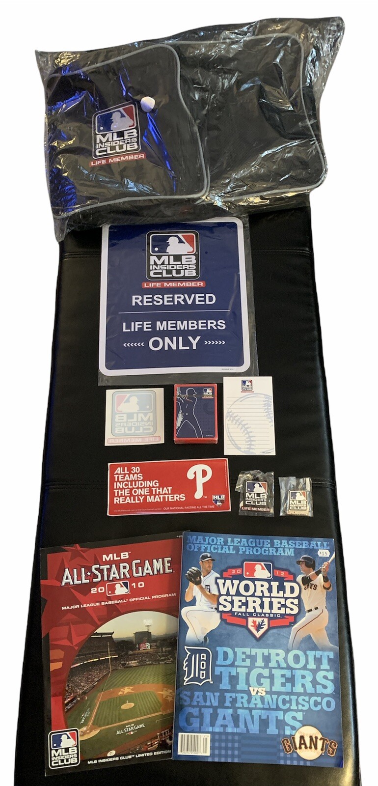 MLB INSIDERS CLUB Phillies Duffel Bag Reserved Metal Plate Magazines And More