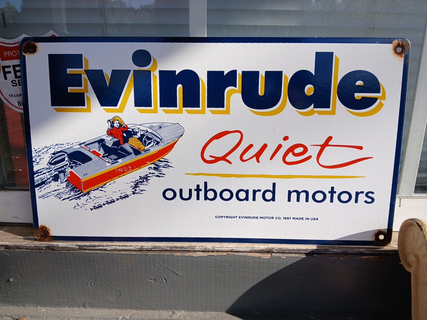 VINTAGE LARGE EVINRUDE OUTBOARD MOTOR PORCELAIN METAL BOAT ENGINE SERVICE SALES