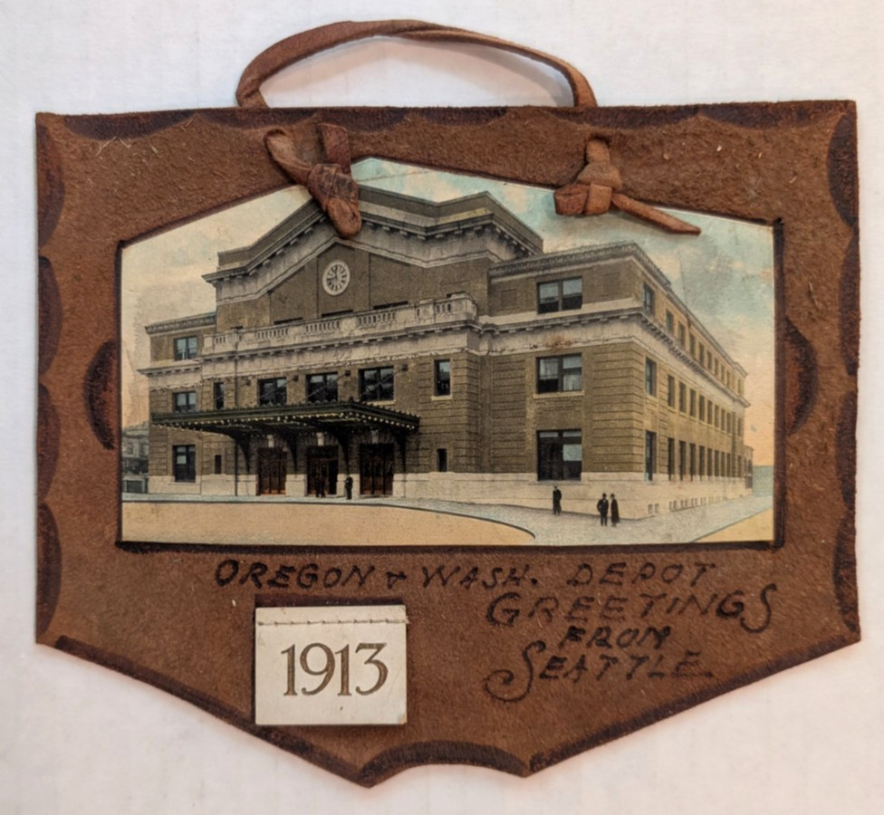 1913 UNION PACIFIC RAILROAD OREGON WASHINGTON DEPOT SEATTLE WA LEATHER CALENDAR