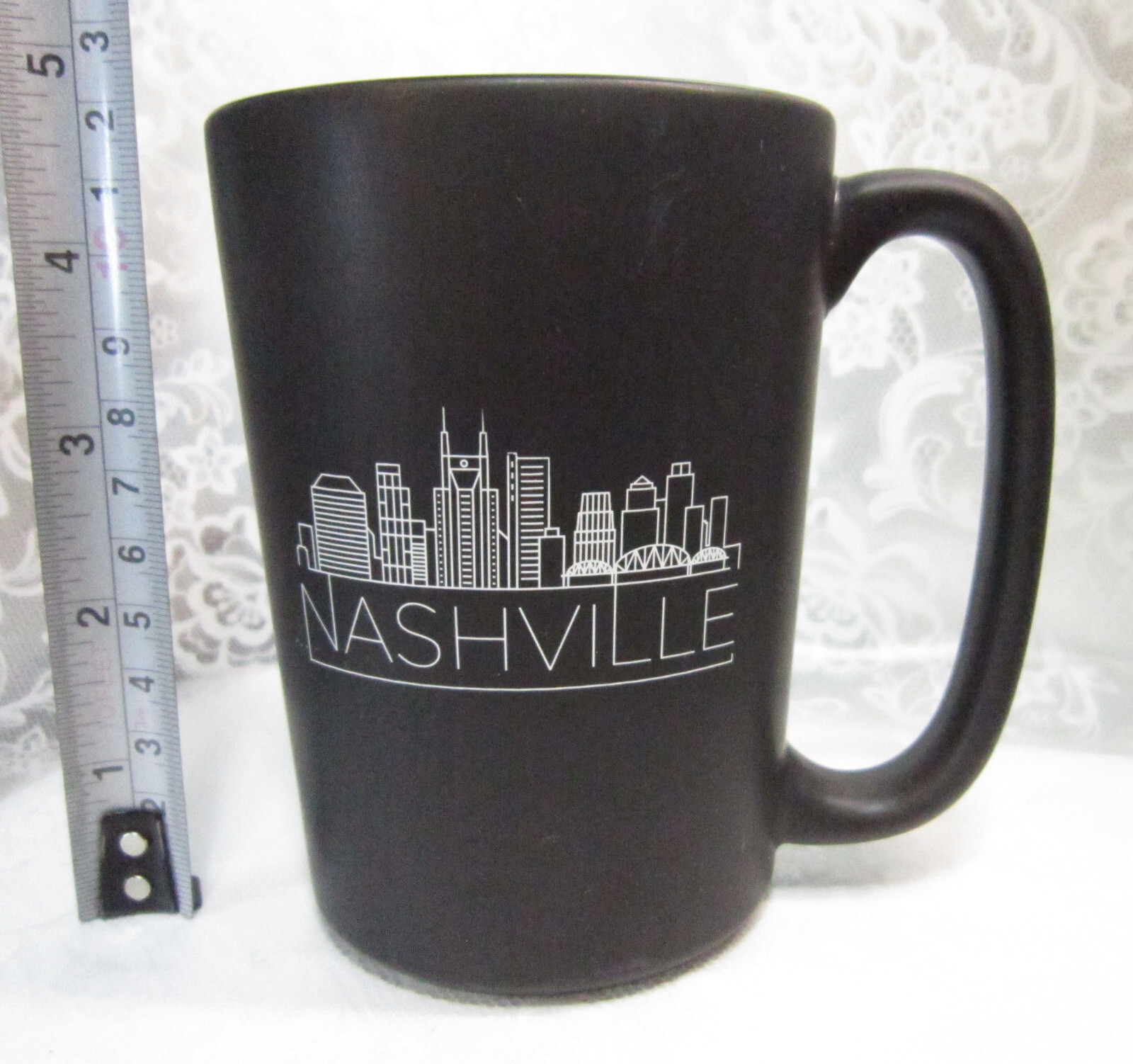 UNIVERSITY OF TENNESSEE HEALTH SCIENCE CENTER COLLEGE OF MEDICINE NASHVILLE MUG