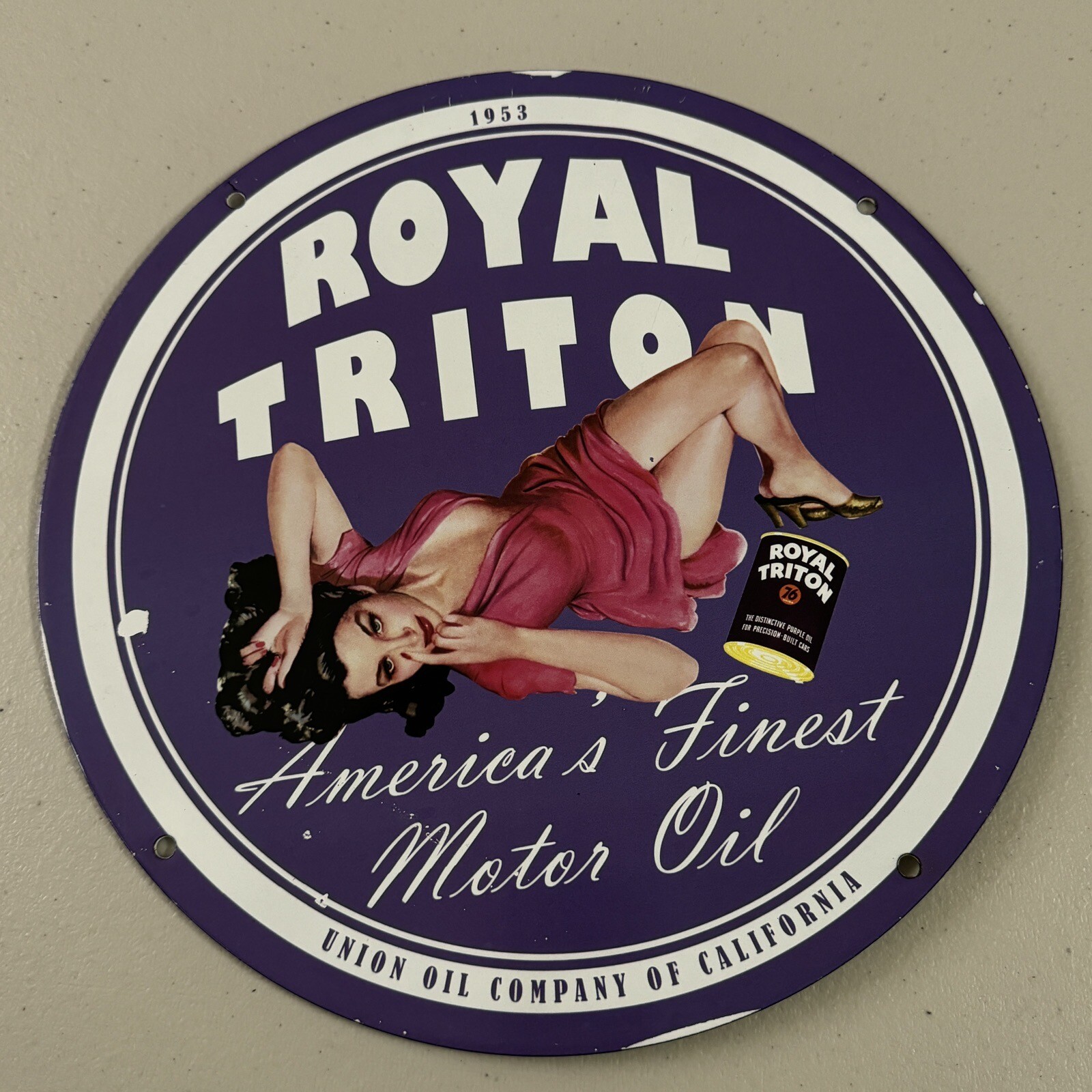 VINTAGE ROYAL TRITON PORCELAIN GAS MOTOR OIL LUBRICANT SERVICE STATION PUMP SIGN