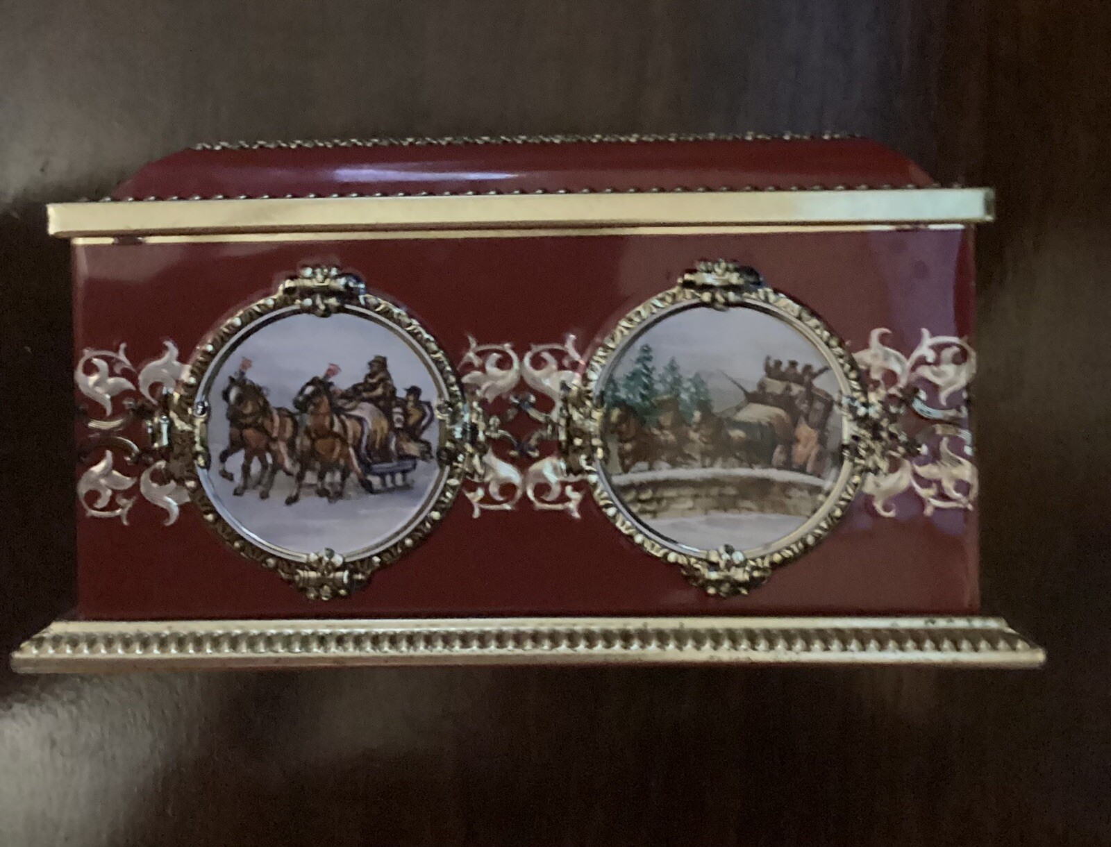 lithographed Biscuit Tin KLANN WEST GERMANY chest box HORSE DRAWN CARRIAGES