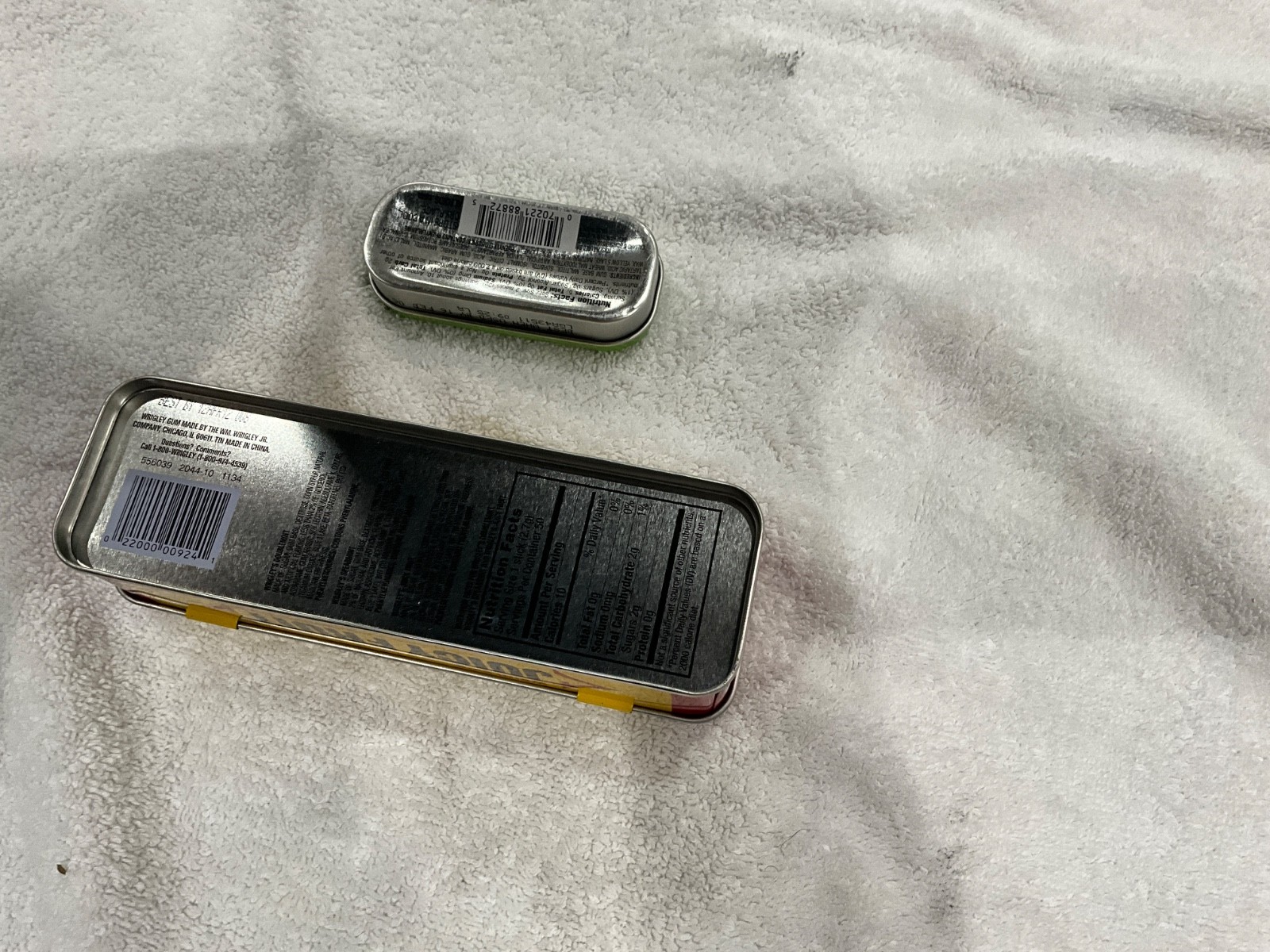 Wrigley’s Juicy Fruit Chewing Gum Hinged Metal Tin 6.5” (Empty) + Altoids tin
