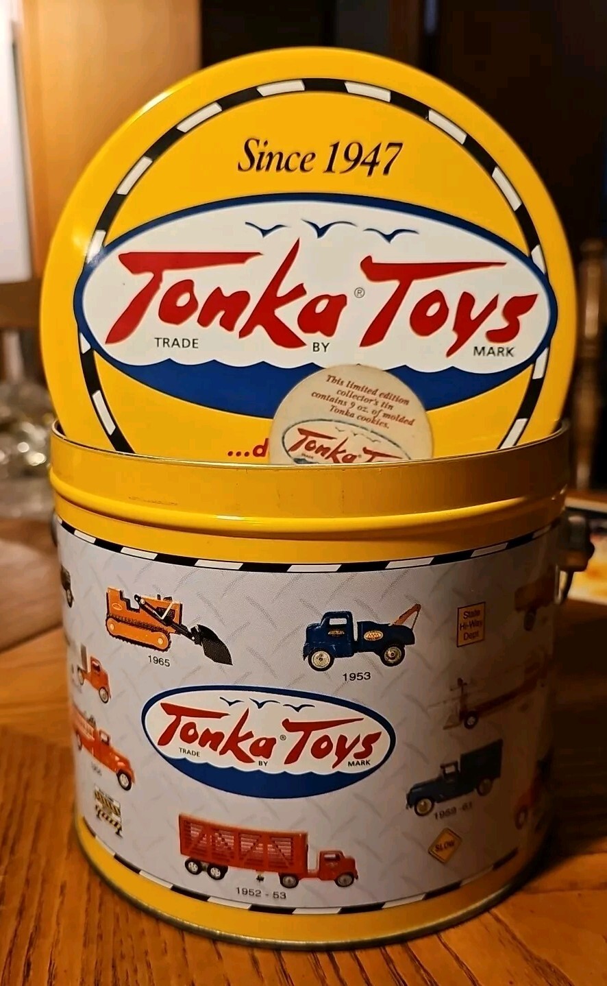 Vintage 1997 Hasbro Tonka Toy Truck Limited Edition Cookie Round Storage Tin