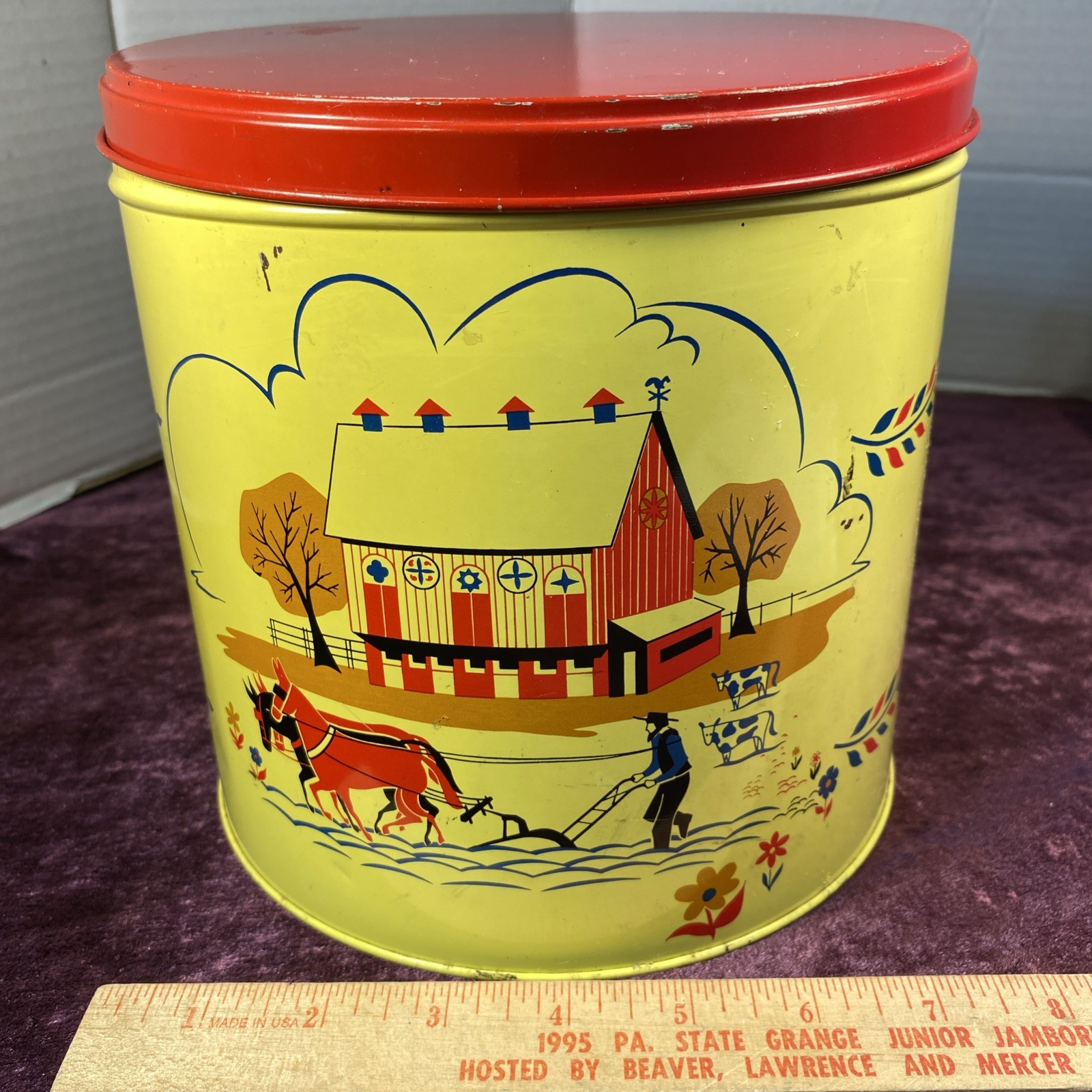 Country Vintage Amish Farm Snack Tin Red/yellow W Lid 7.5” J304