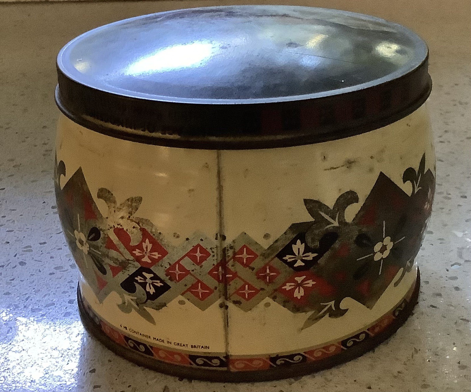 Vintage Candy/Toffee Metal Tin with “ The Age Of Innocence” Painting On Lid