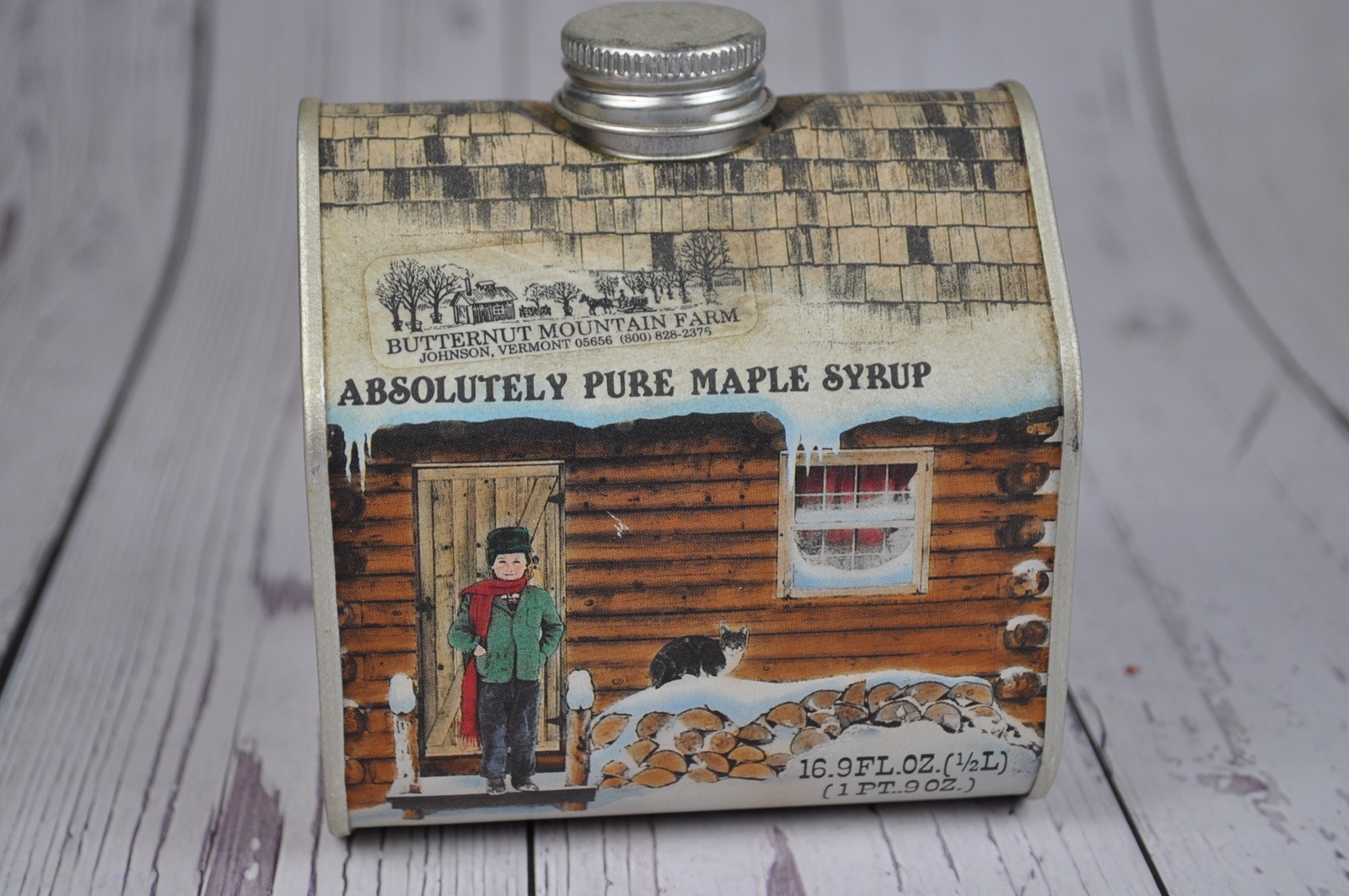 Vtg 1984 Vermont Maine Absolutely Pure Maple Syrup Tin Country Farm House Decor