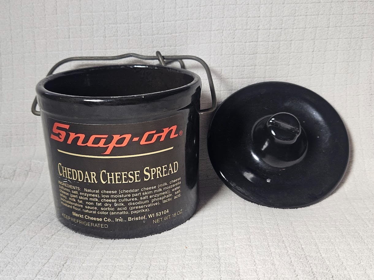 Vtg Snap On Tool Merkt’s Cheese Co Ceramic Crock