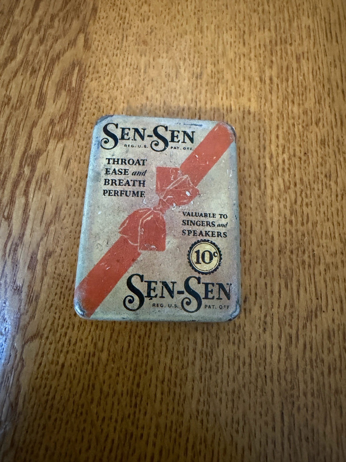VINTAGE RARE SEN-SEN POCKET TIN THROAT EASE AMERICAN CHICLE CO LONG ISLAND CITY