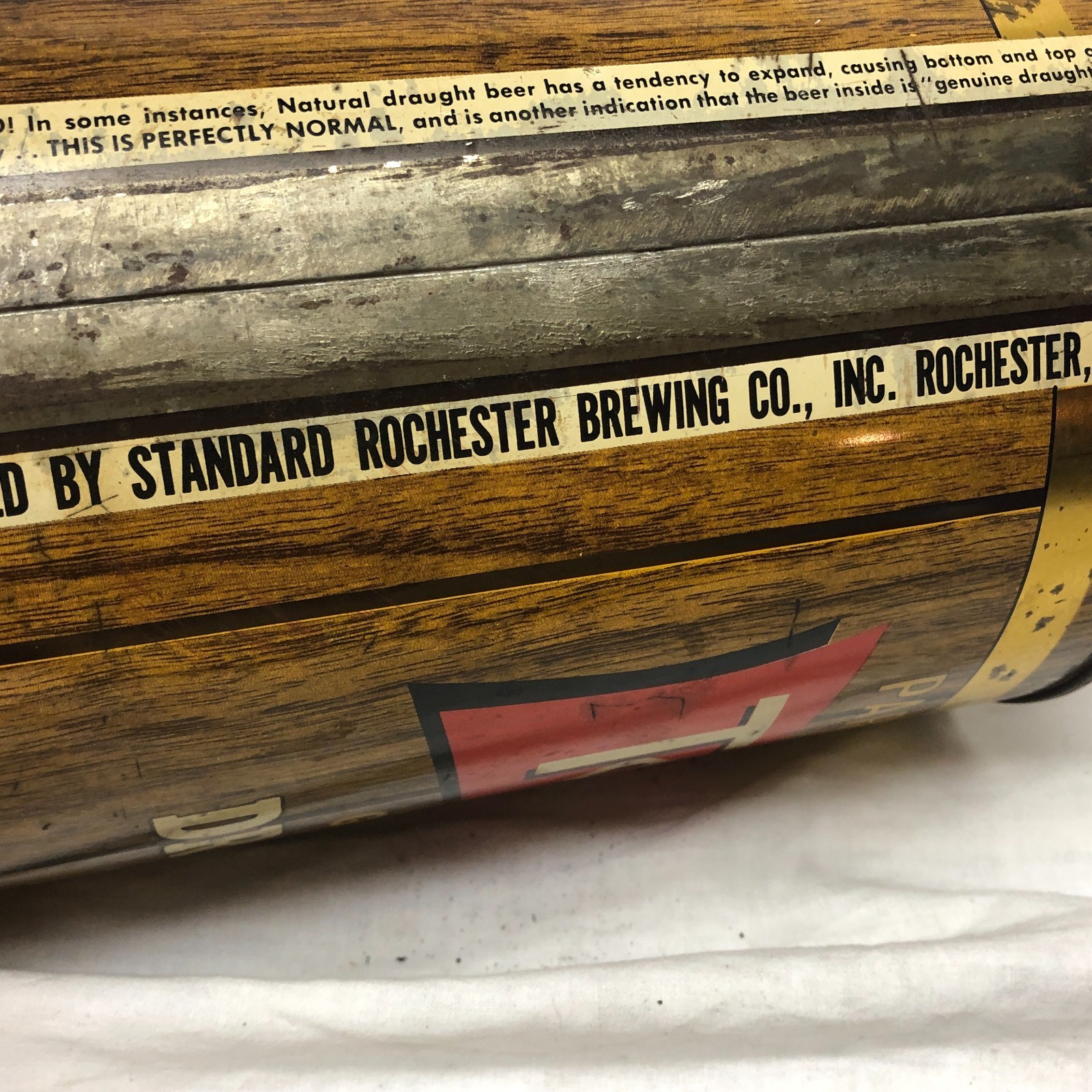 Vintage Topper Large Tin Party Barrel 8 3/4 Inches Tall Standard Rochester Brew