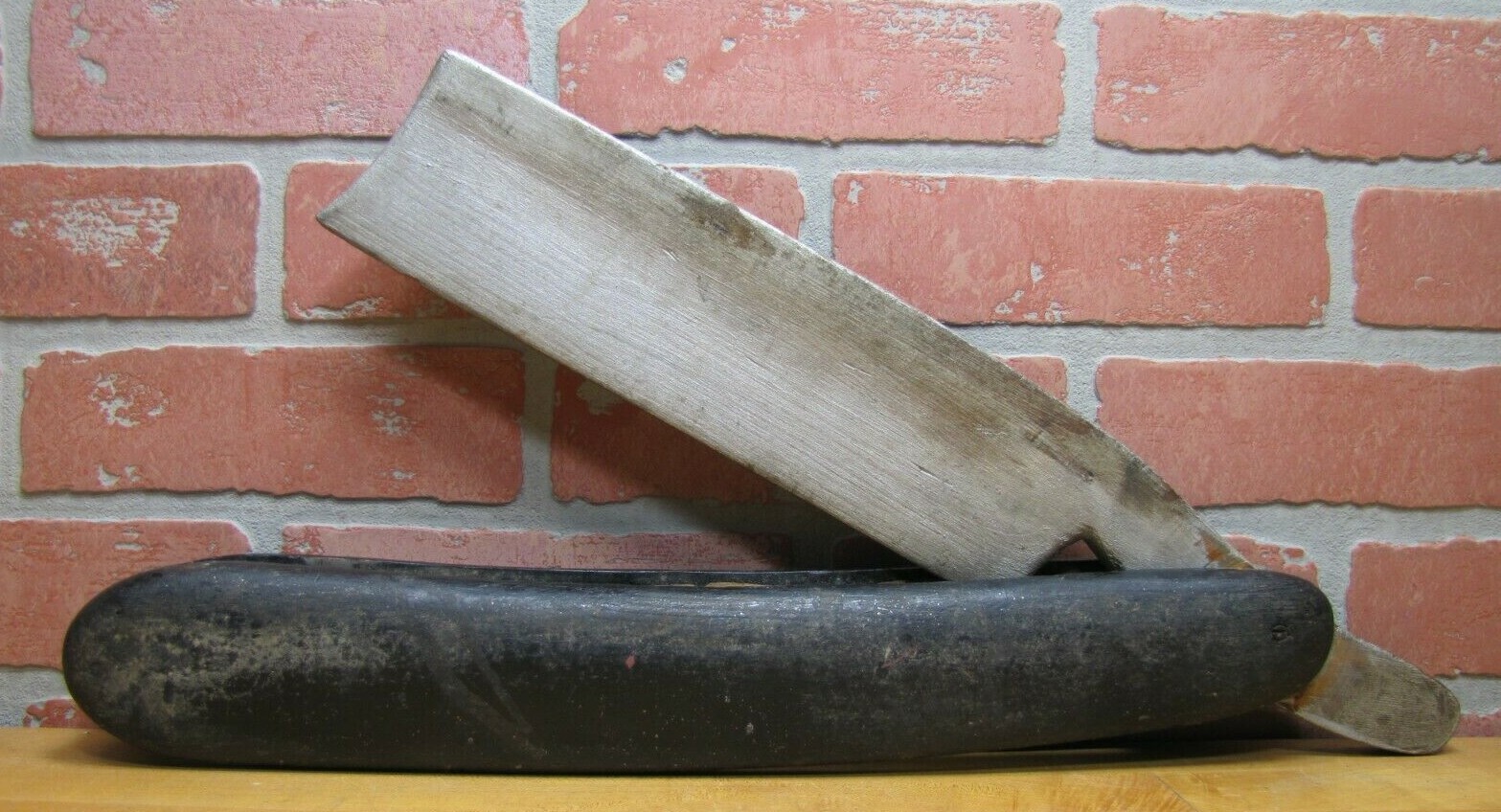BARBER SHOP STRAIGHT RAZOR Large Wooden Trade Sign Storefront Ad Display