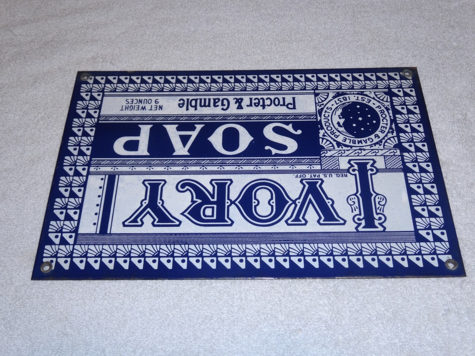 VINTAGE ANTIQUE ORIGINAL IVORY SOAP PROCTER & GAMBLE 12″ PORCELAIN METAL 🌙 SIGN