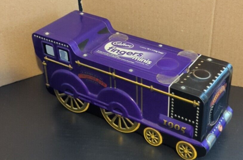 9x3x4 Cadbury Finger minis Train Tin