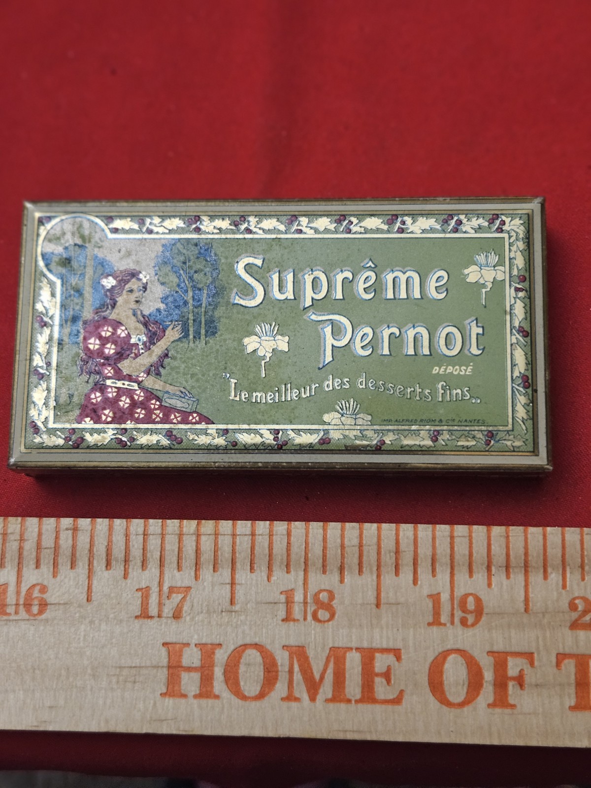 1915 Supreme Pernot Dessert Biscuit Tin Art Nouveau