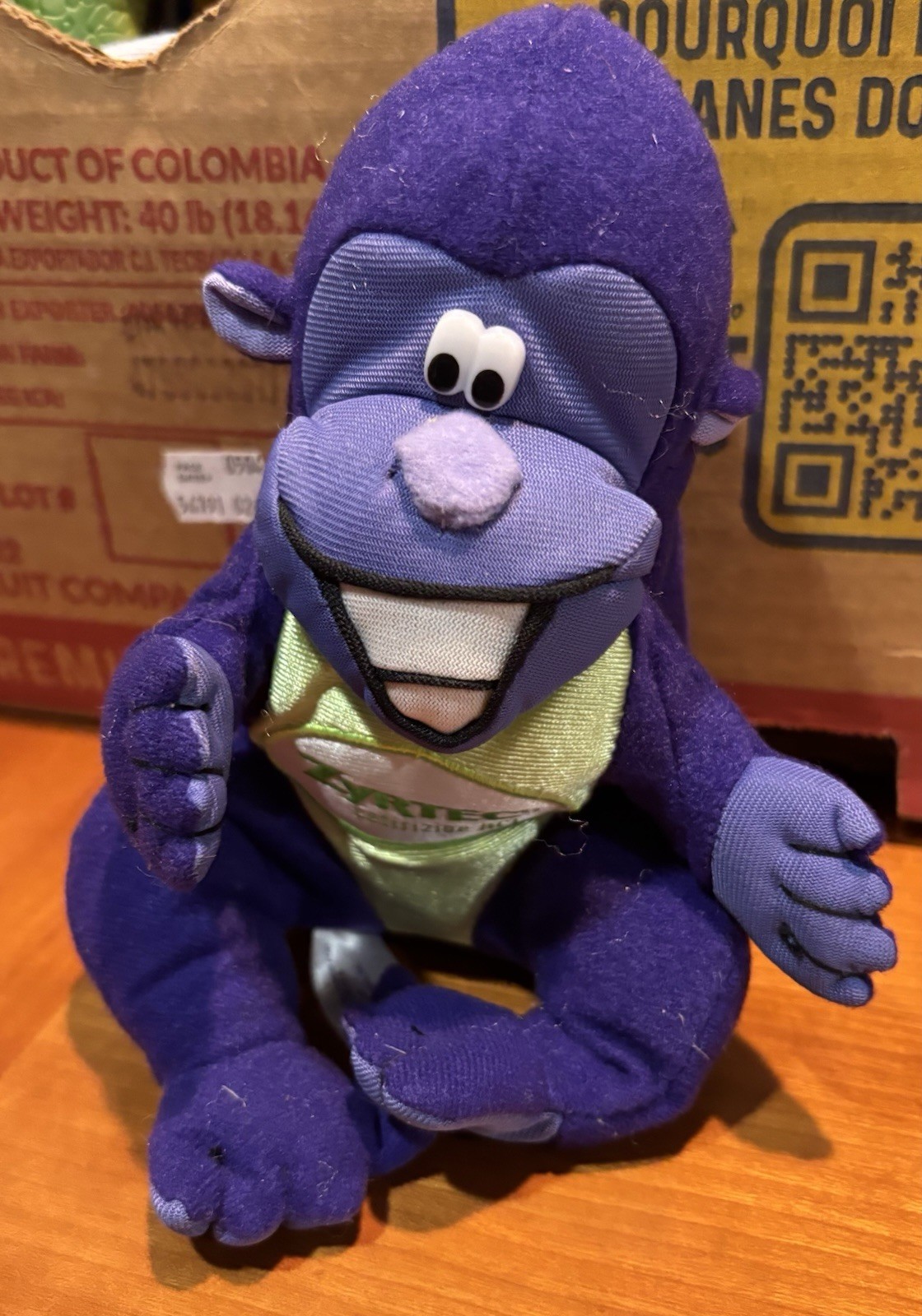 Vintage Zyrtec Purple Gorilla Ape Plush Pharmaceutical Advertising Pfizer 2000