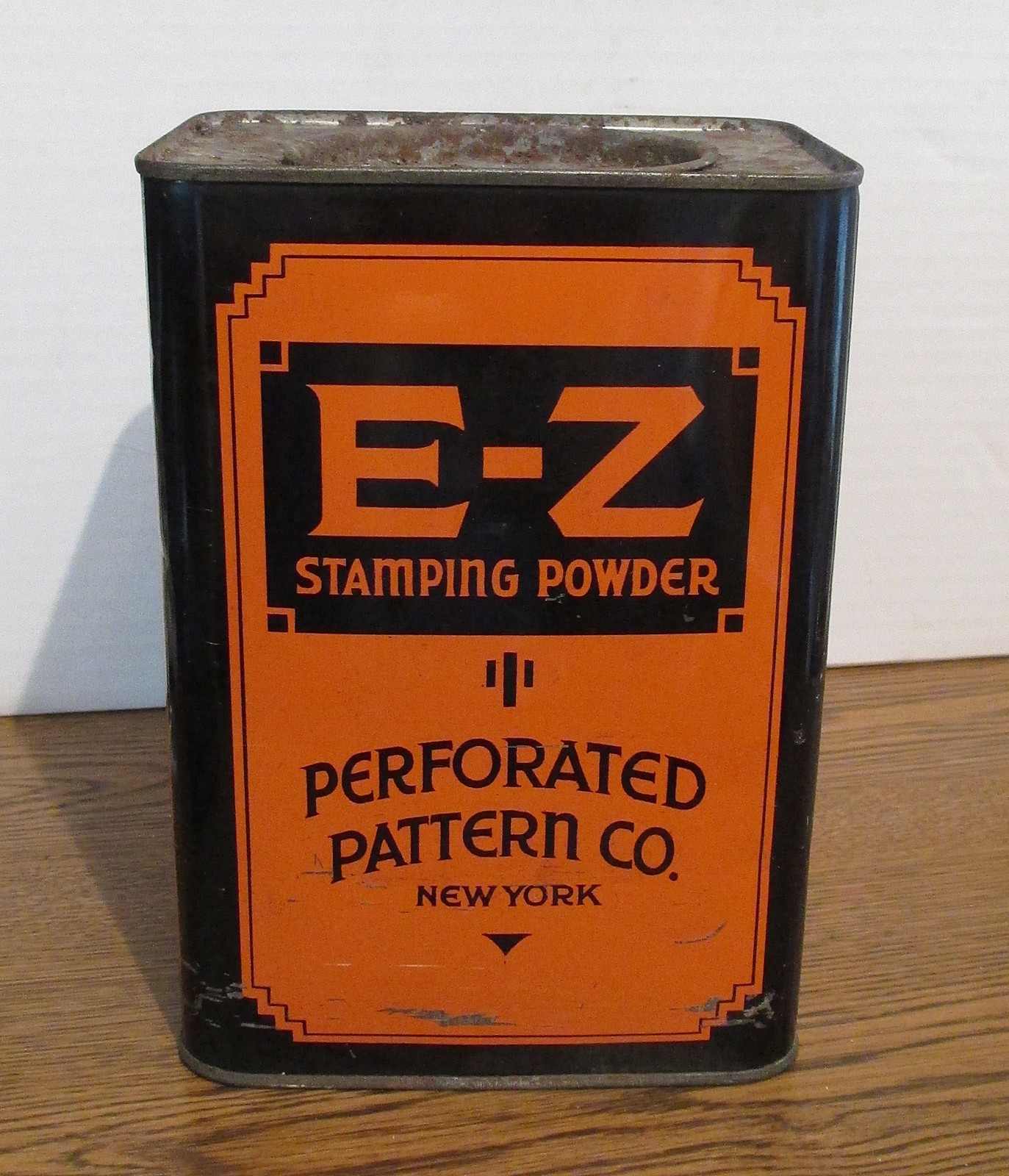 E-Z Stamping Powder Tin Perforated Pattern Co. New York With Contents