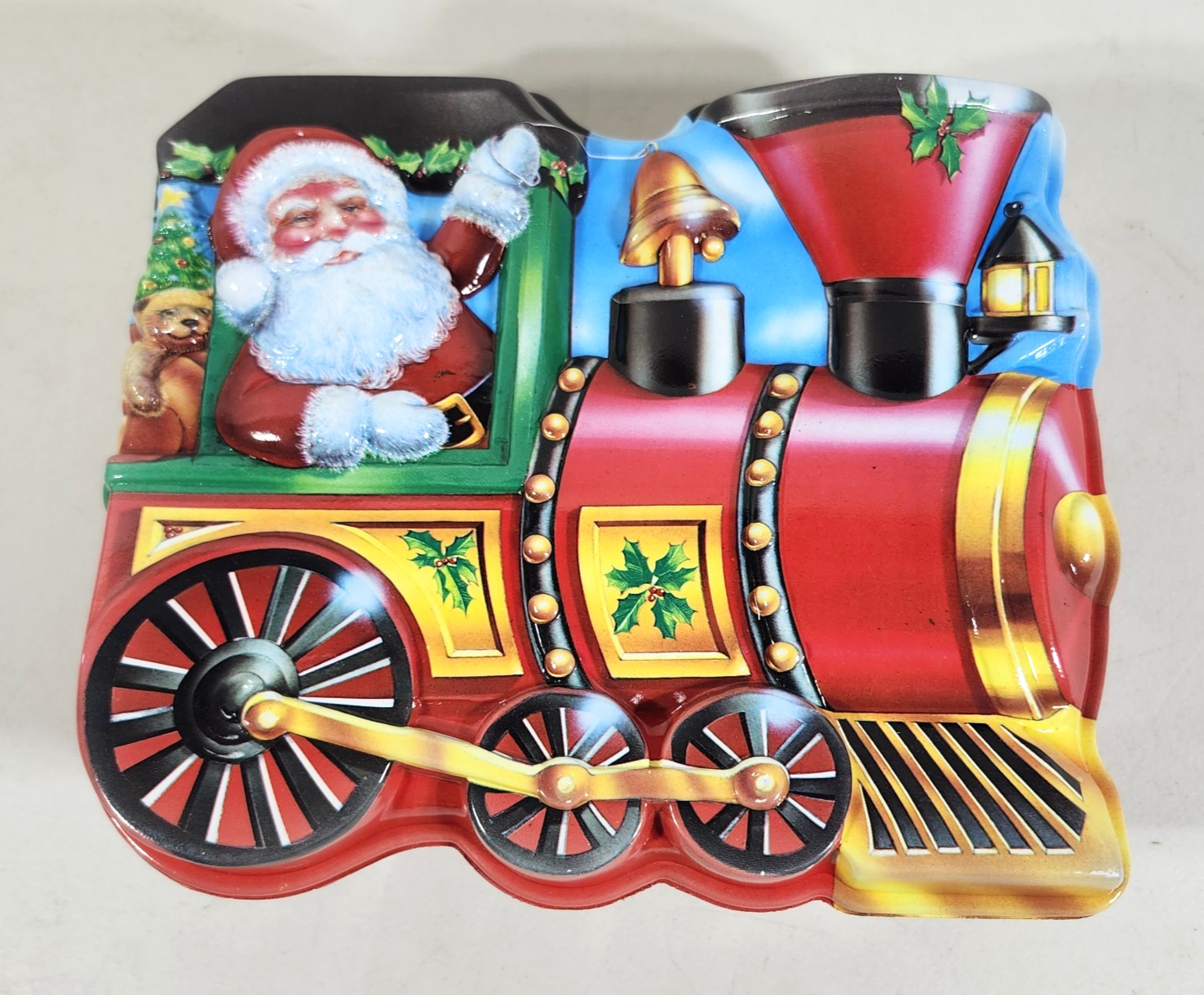 Ullman Holiday Christmas Train Santa Vintage Storage Container Plastic 8″