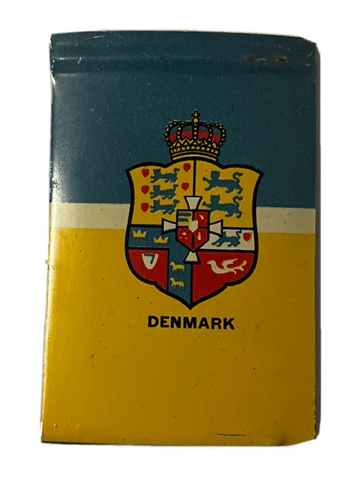 Small Tin Litho Premiums Nations Crests Mid-1900s Denmark