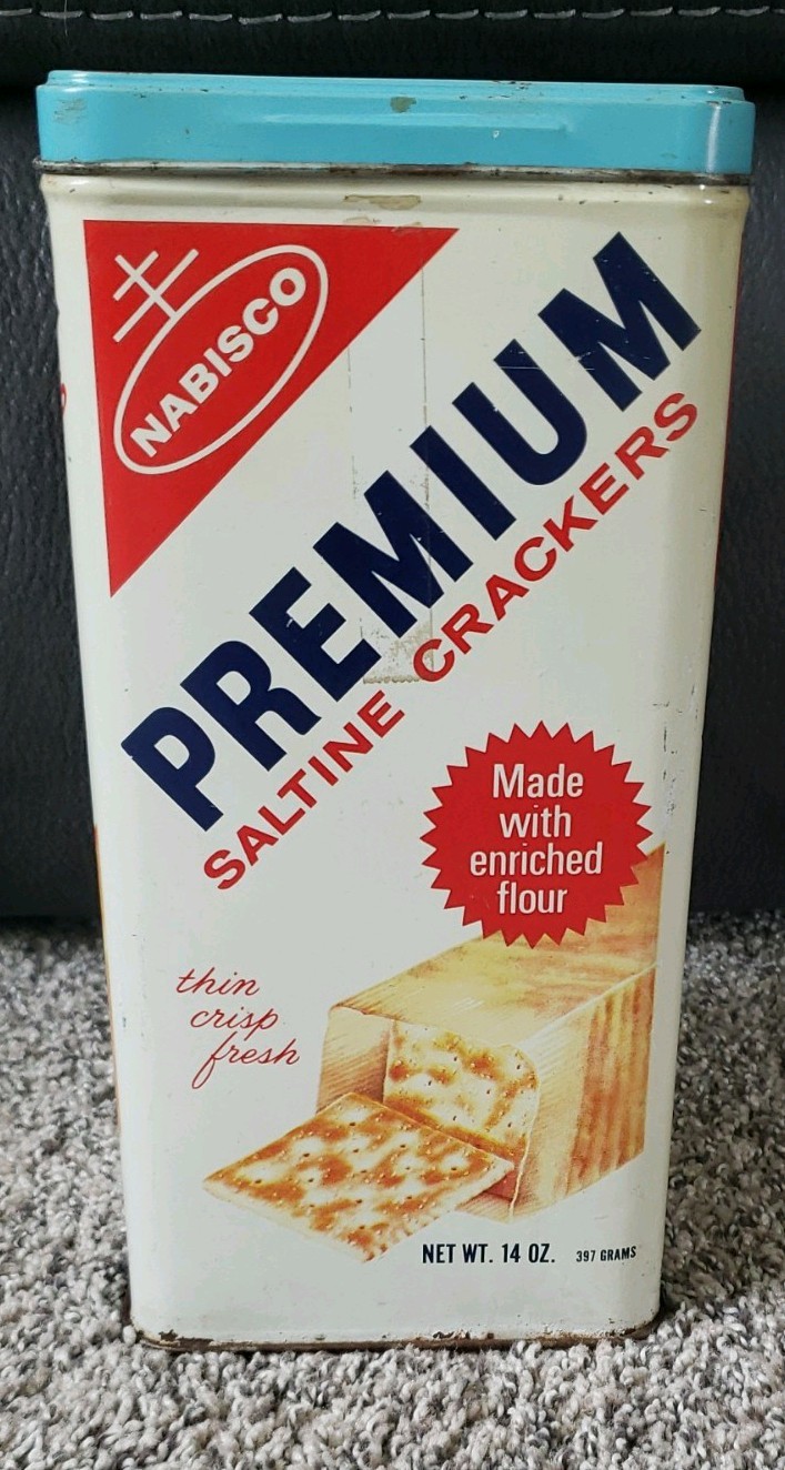 1969 Nabisco Premium Saltine Cracker Metal Tin Container Box Tin 14 oz Vintage
