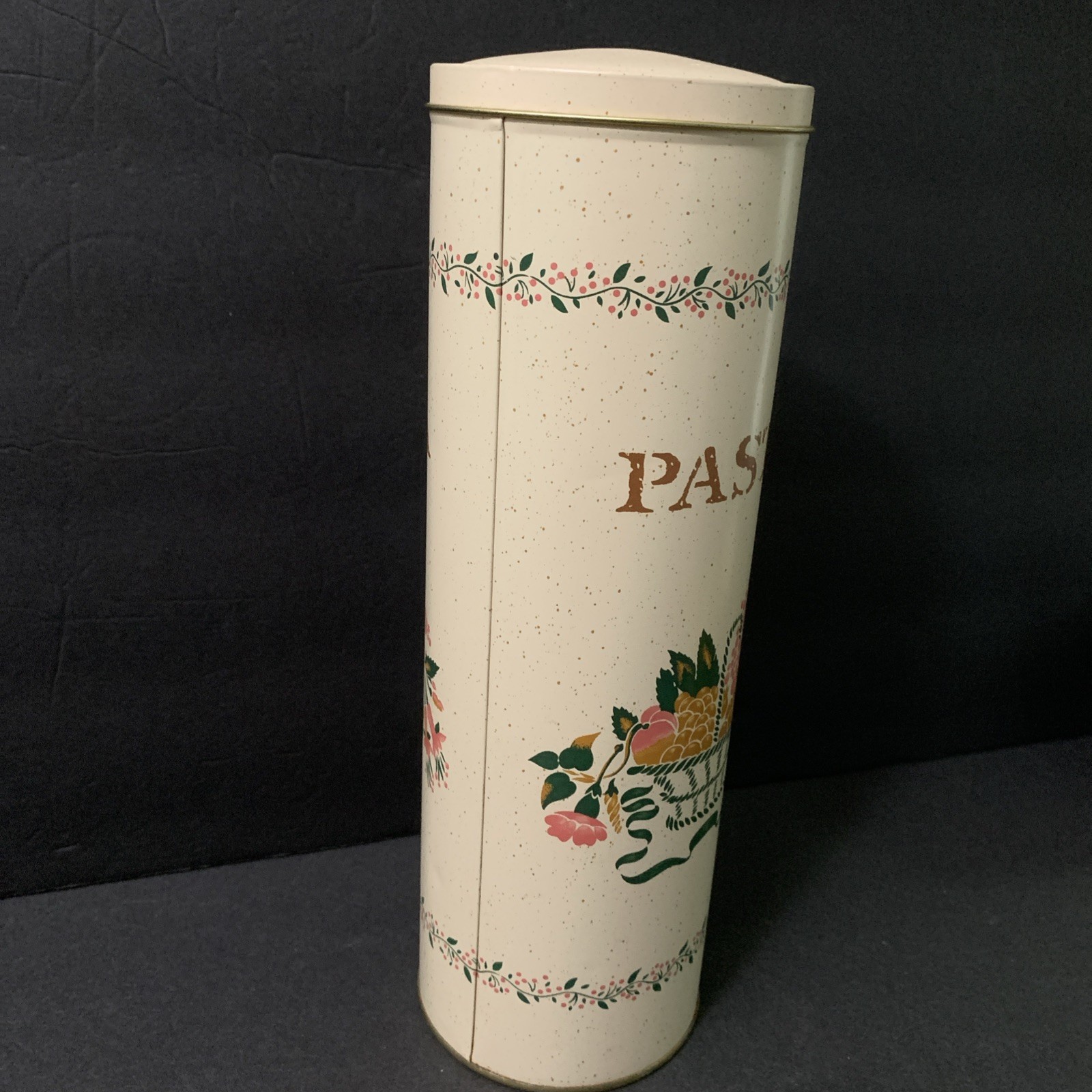 Decor The Tin Box Company Of America Kitchen Canister Vintage 1980’s