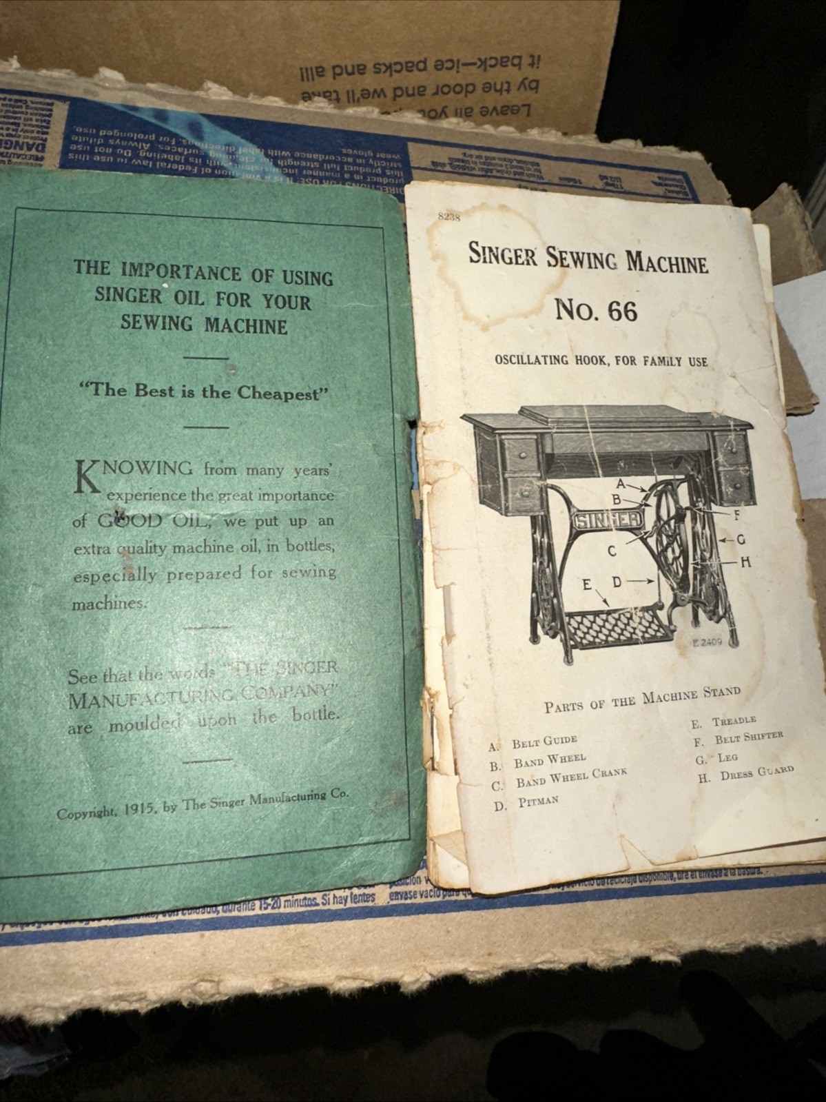 Singer Sewing Machines No. 35920 1916 Brochure Book Antique Vintage