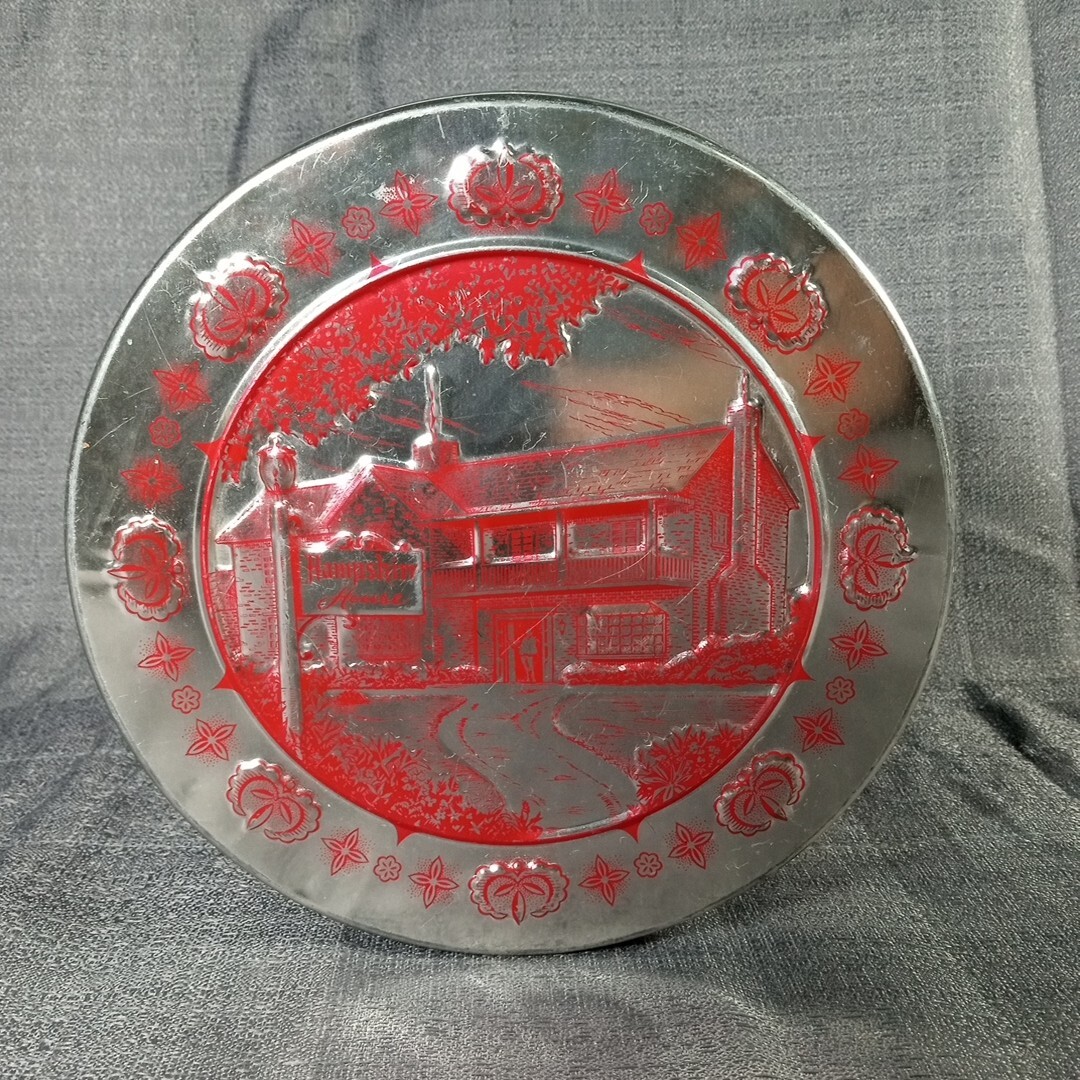 Vintage 40s Embossed Fruit Cake Tin Olive Can Chicago IL – Hampshire House Hotel