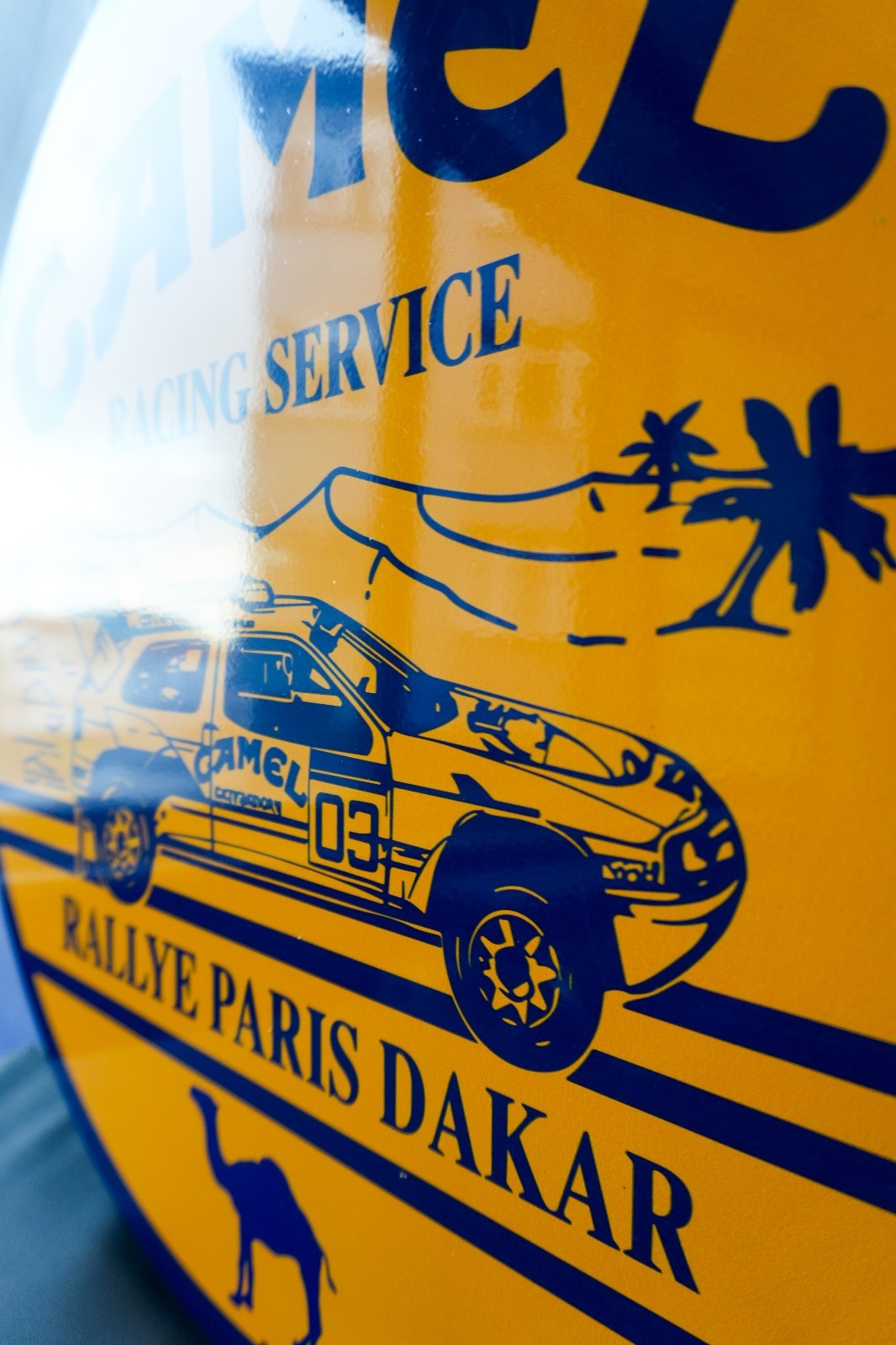 Camel Racing Service – Rallye Paris Dakar Heavy Metal Sign – 50 cm (19.7”)