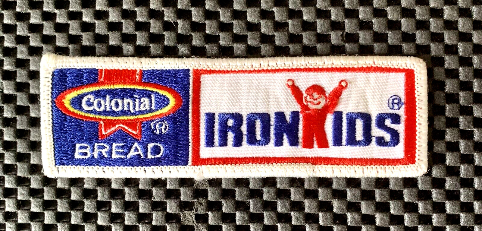 COLONIAL BREAD IRON KIDS EMBROIDERED SEW ON PATCH NO CRUST BREAD 4 3/4″ x 1 1/2″