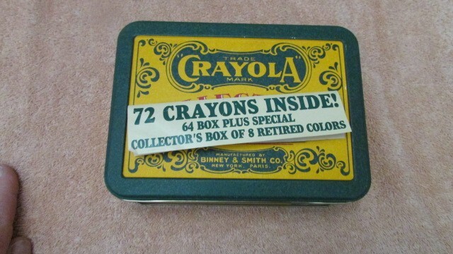 Crayola Collectors Colors Limited Edition 1991 Metal Tin and 72 Crayons New