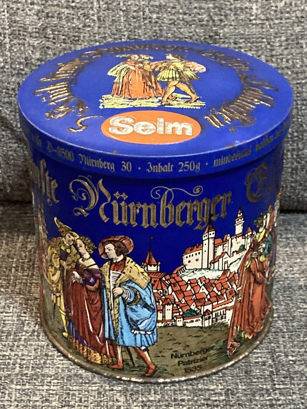 Vintage Cookie Tin Seim German Numberger Patrizier 1535 Storage Collectible