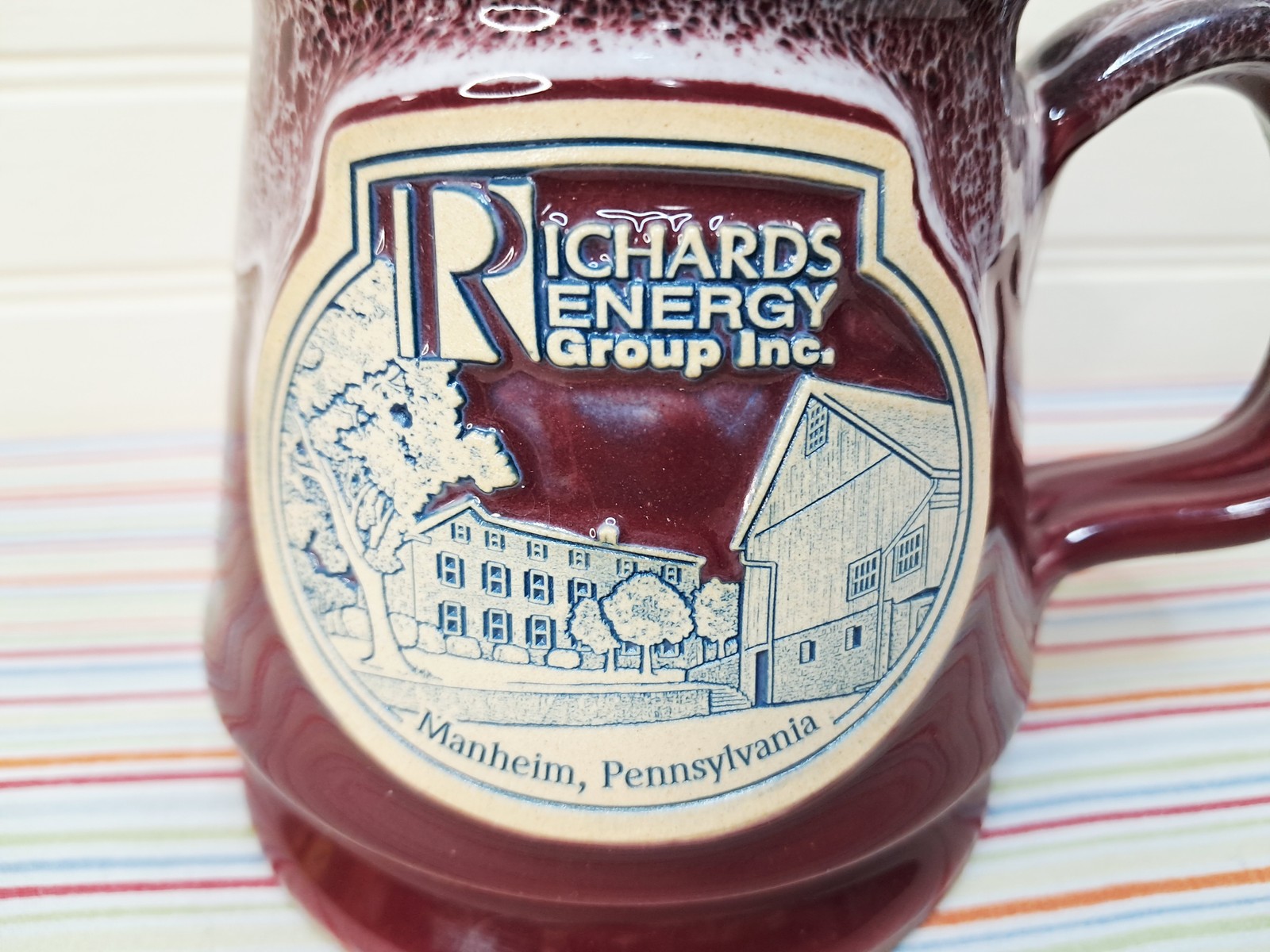 Deneen Pottery Richards Energy Group Manheim PA Handthrown Mug 2011 Burgundy