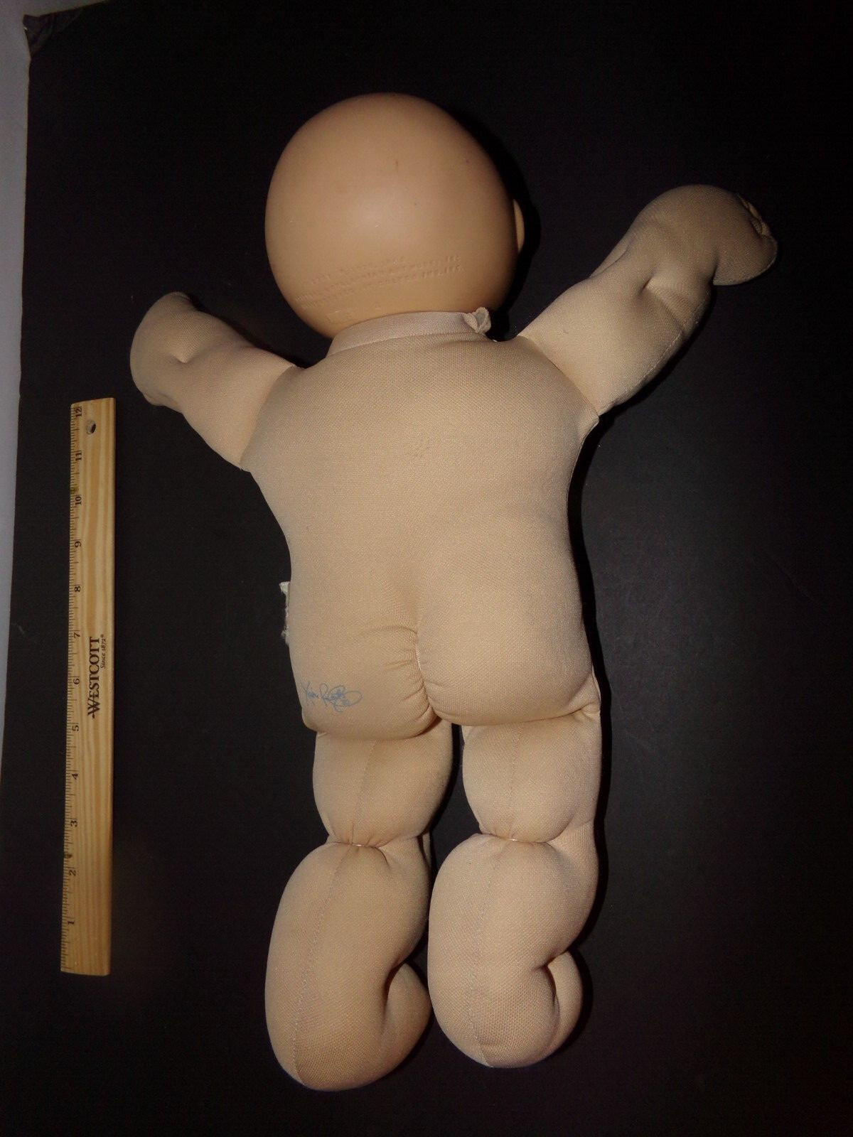 CABBAGE PATCH KIDS DOLL coleco BALD full size 0