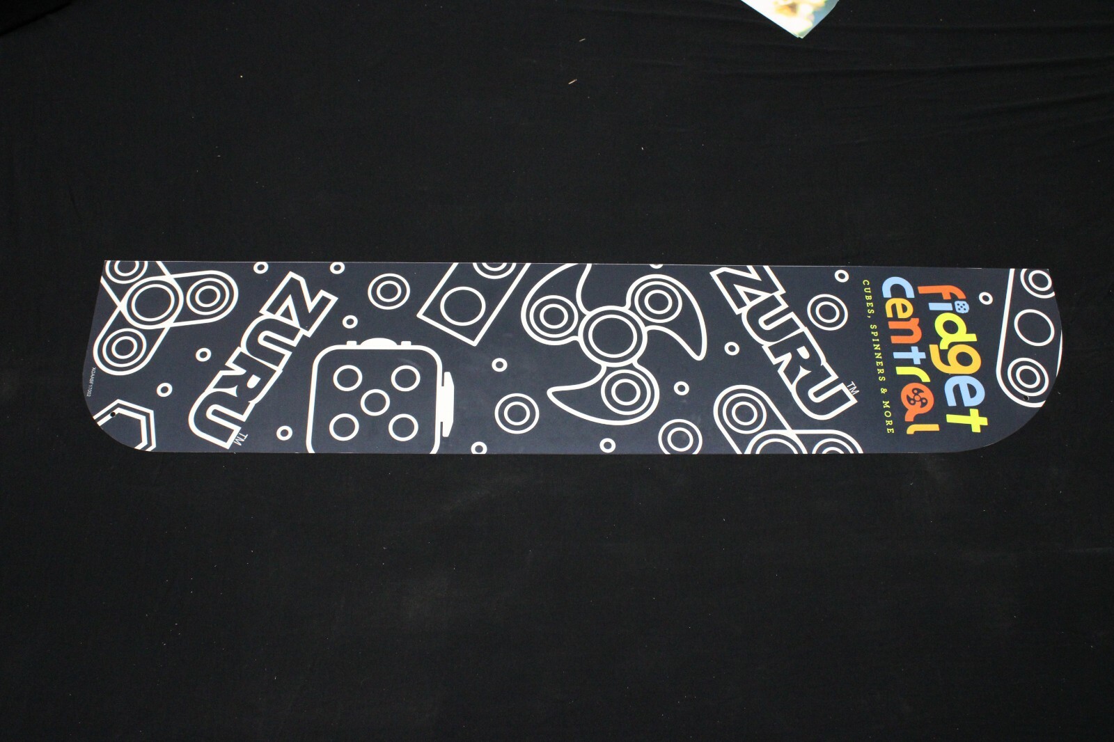 Toys R Us Geoffrey Retail Sign Store Aisle Display 48X10 Zuru Fidget Toy Central