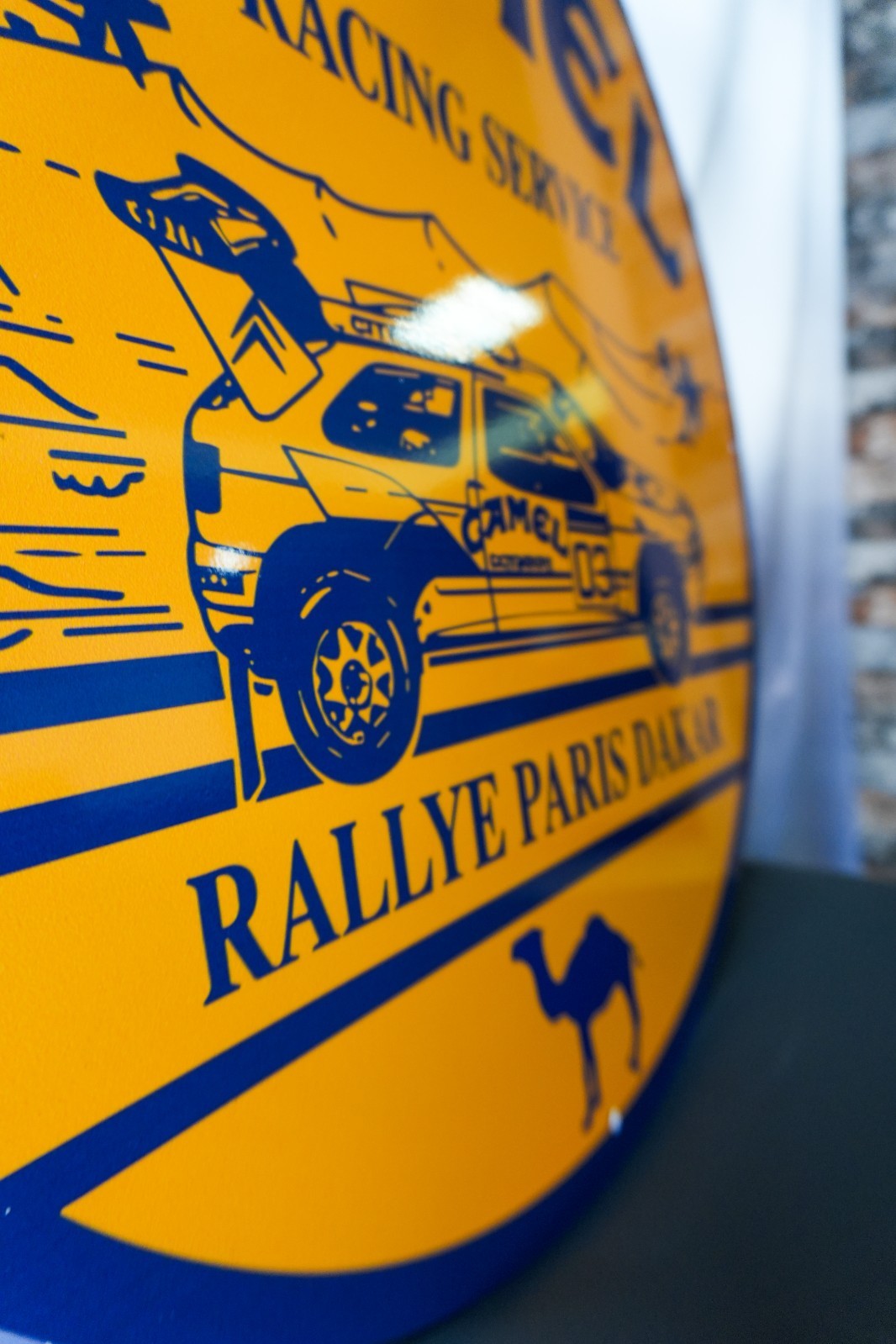 Camel Racing Service – Rallye Paris Dakar Heavy Metal Sign – 50 cm (19.7”)