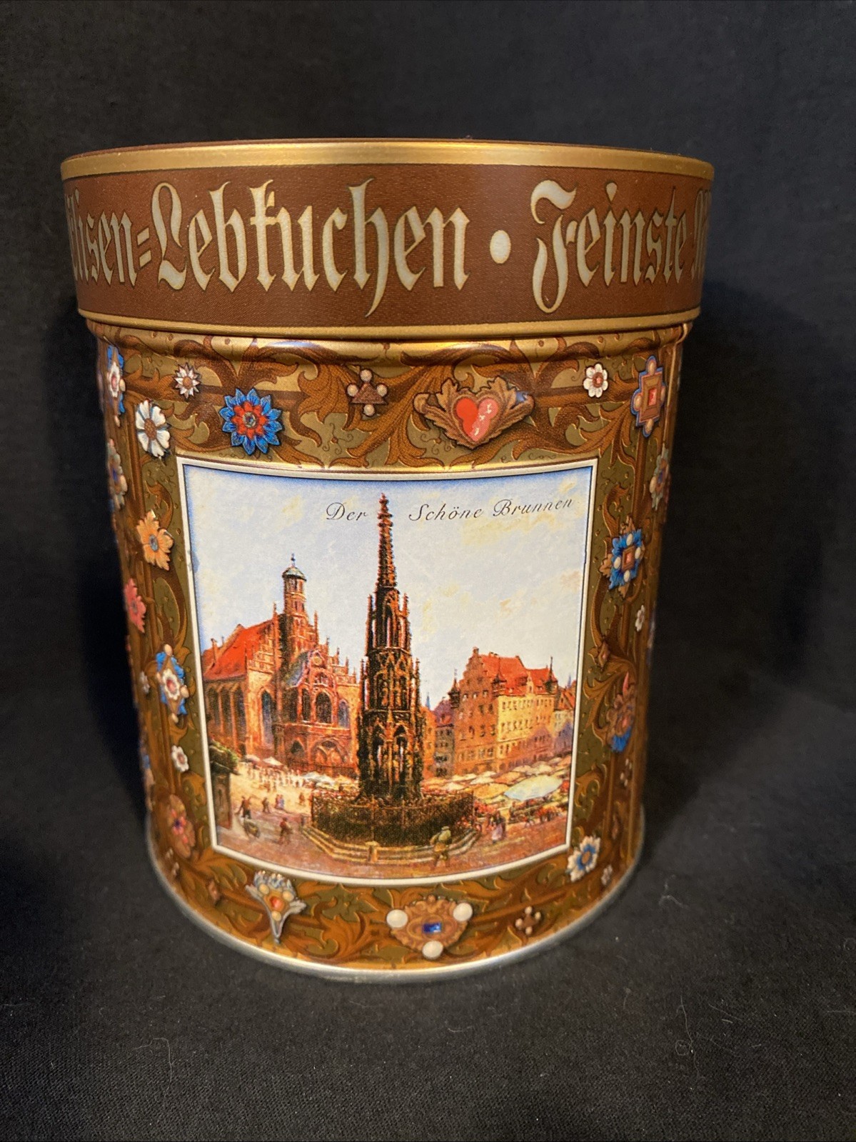 Lebkuchen-Schmidt Cookie Tin Nurnberg Germany 5-1/4″