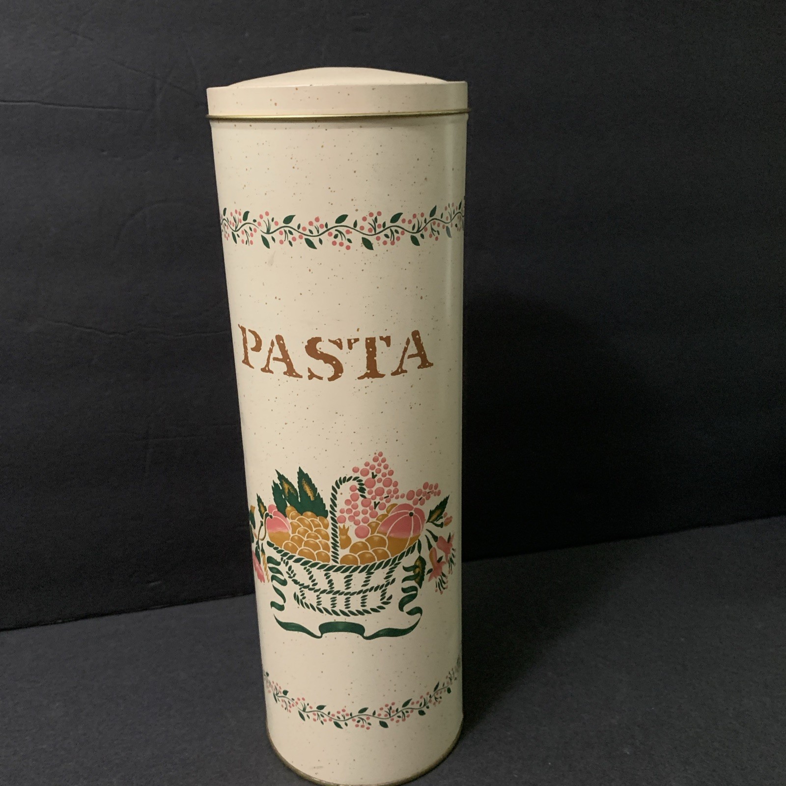 Decor The Tin Box Company Of America Kitchen Canister Vintage 1980’s