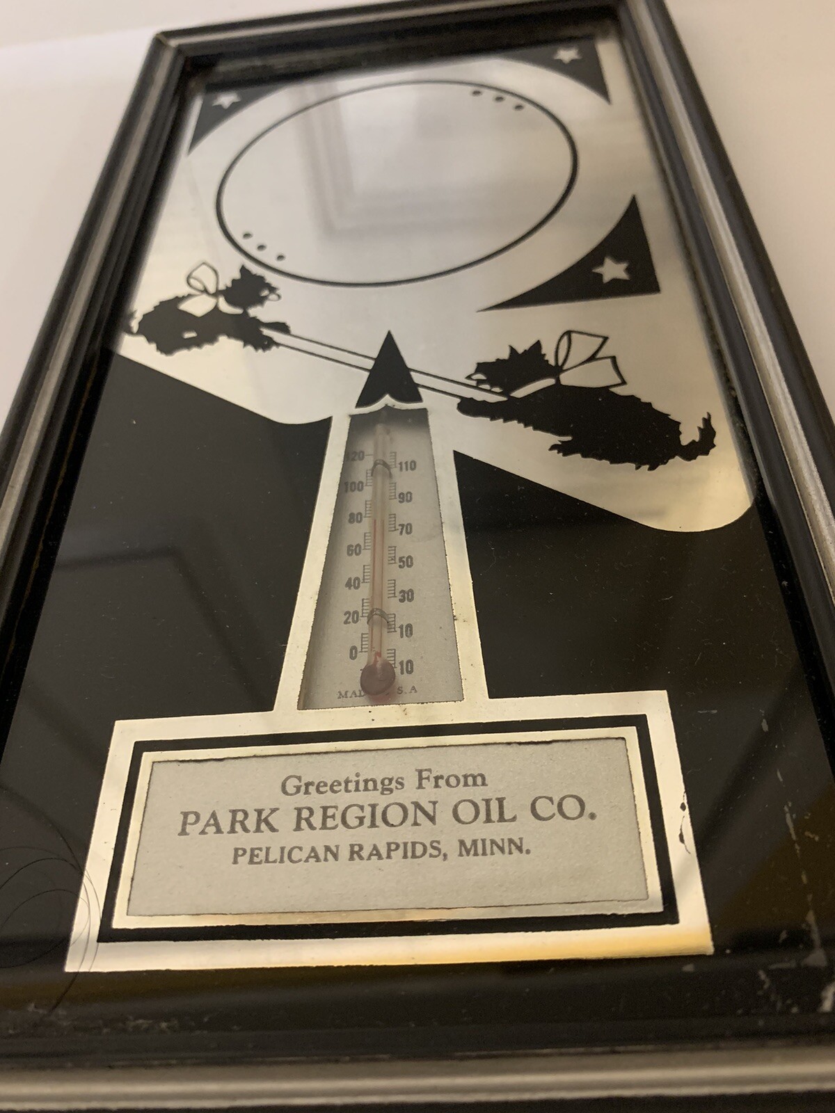 Vtg Greetings From Park Region Oil Co Pelican Rapids, MN Advertising Thermometer