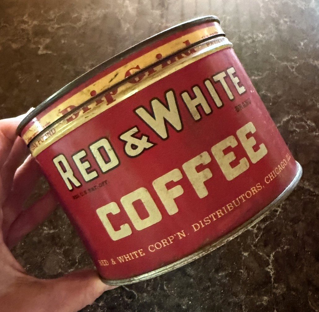 1940’s Vintage RED & WHITE COFFEE Key Wind Tin Can – One Pound with Original Lid
