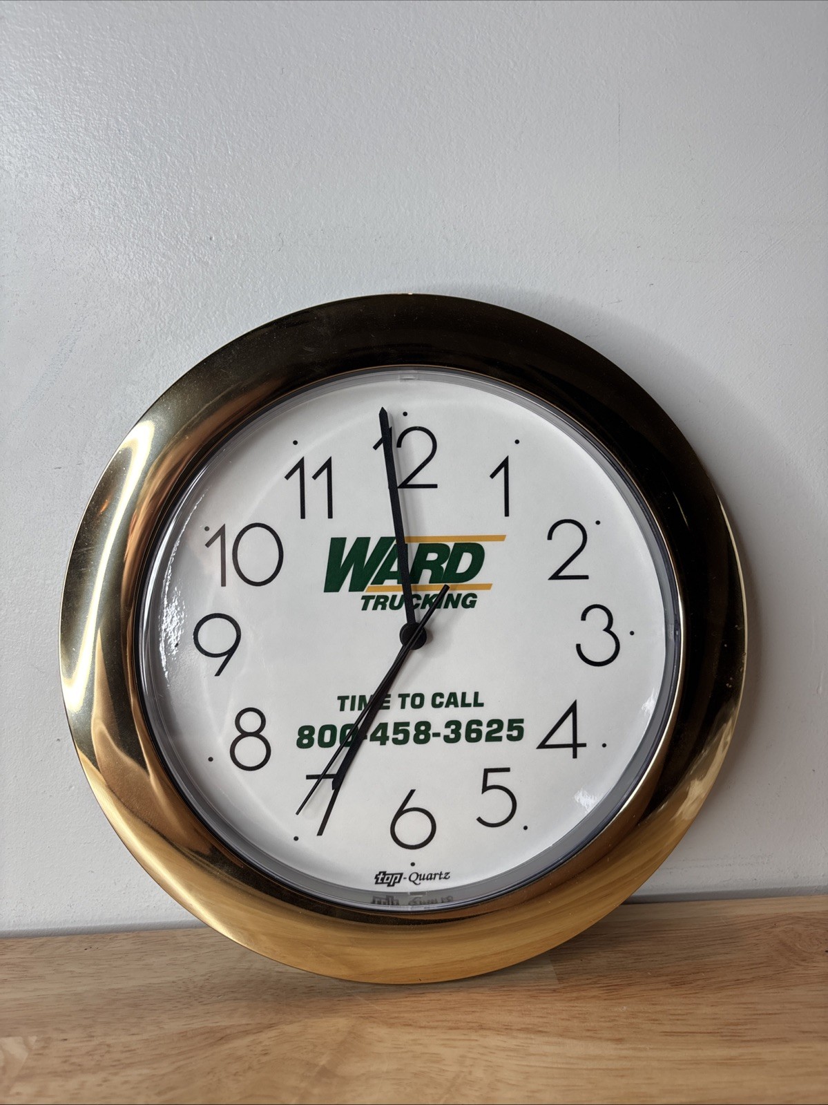 Vintage Ward Trucking Wall Clock Altoona PA Transportation Memorabilia