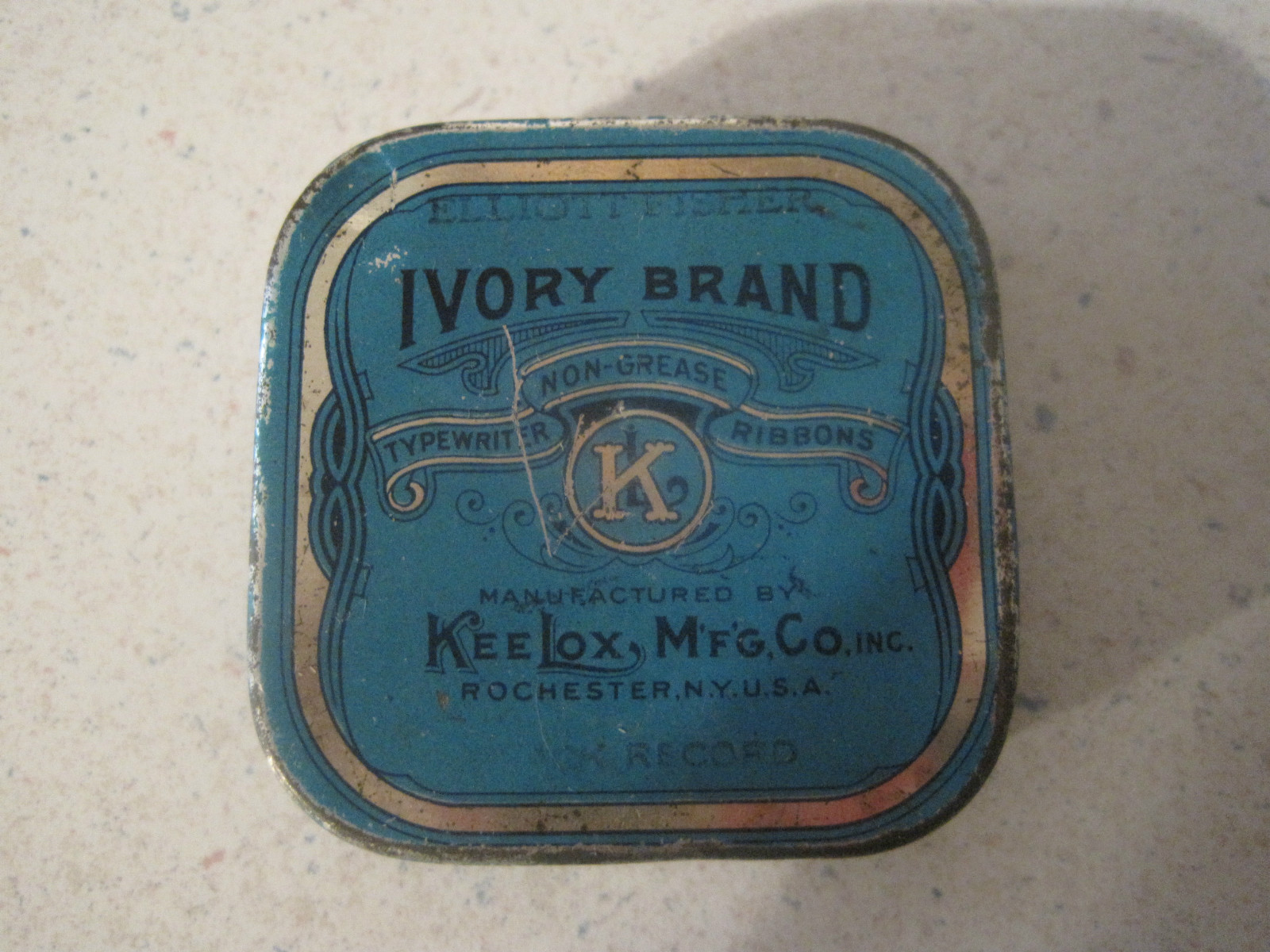 vintage tins
