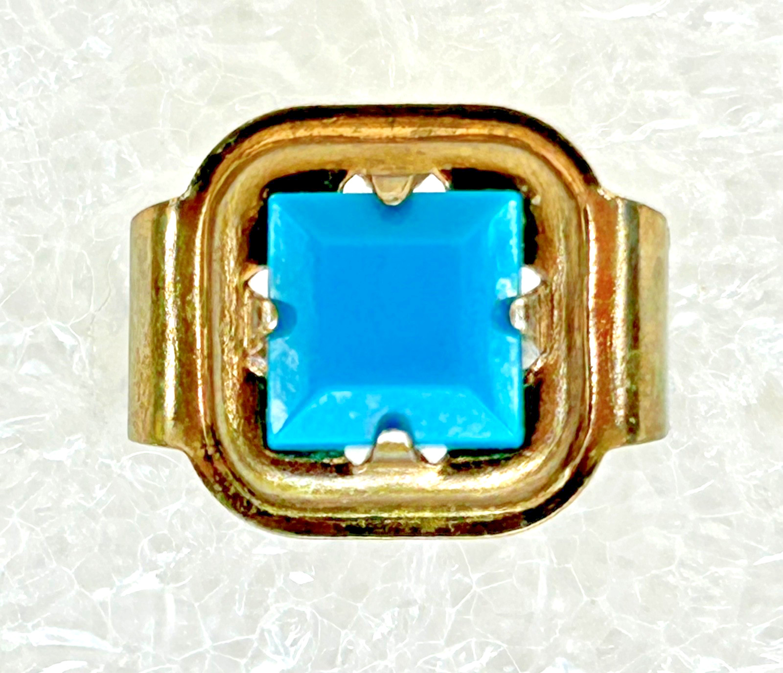 LOT 4 VTG GOLIATH-HALL AMERICANA FAUX GEM ADJUSTABLE METAL NOVELTY GUMBALL RINGS
