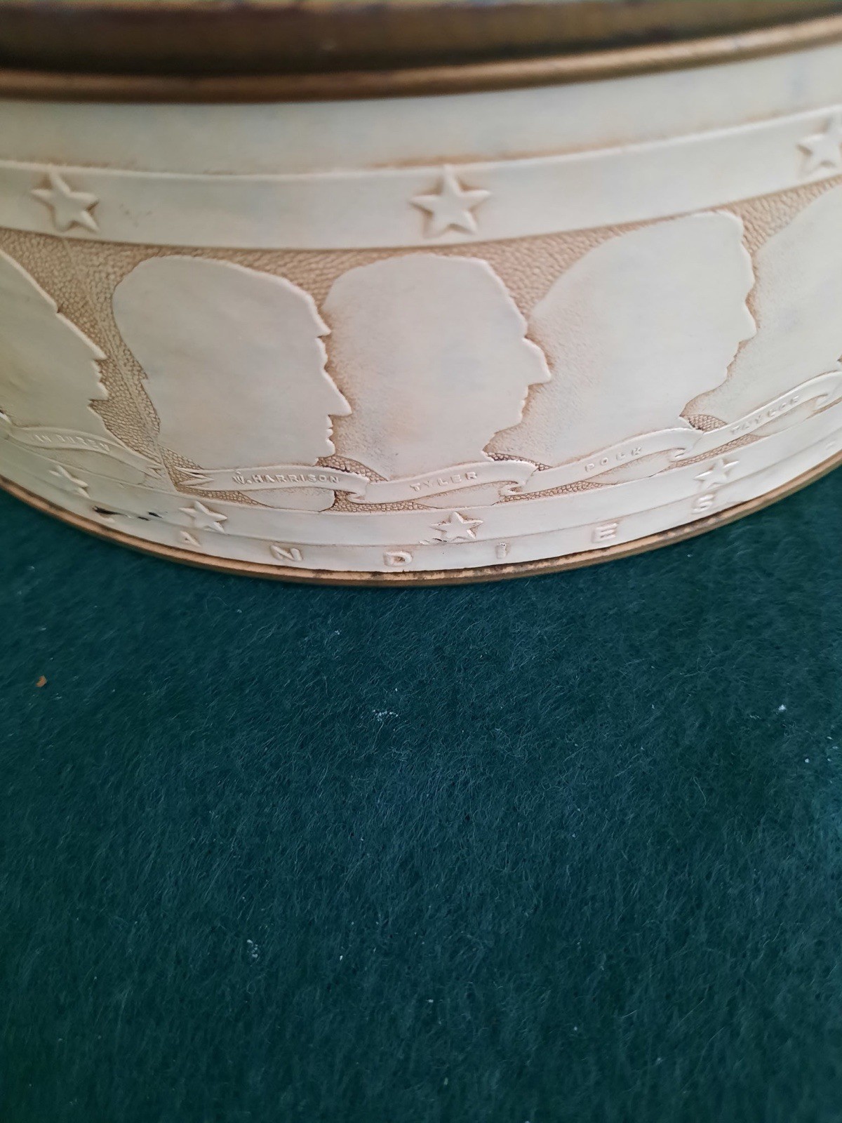 Vintage Mrs. Stevens Candies – Chicago Embossed Presidential Tin