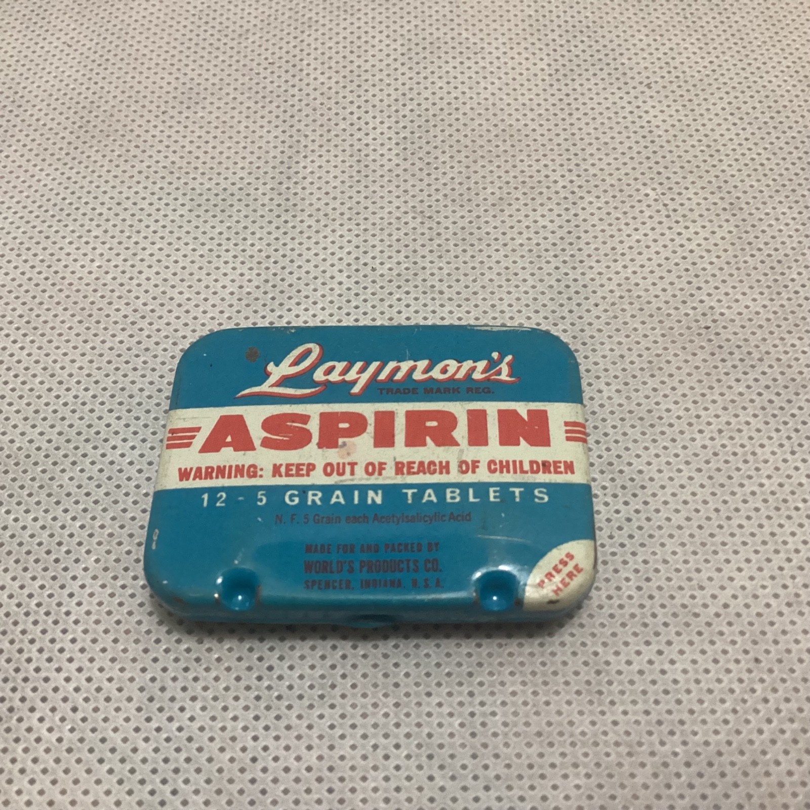 Vintage Laymon’s Aspirin Advertising tin
