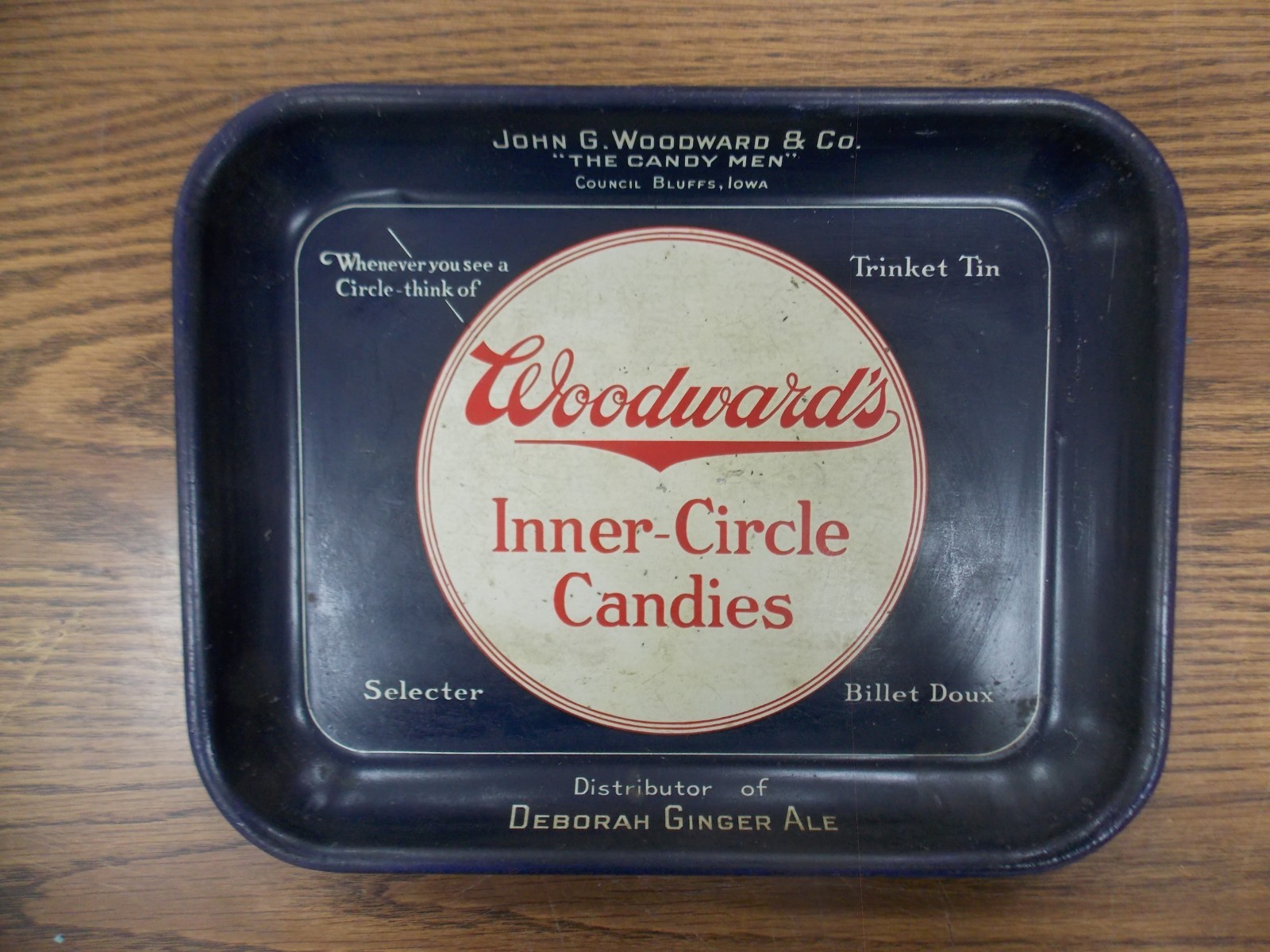 ANTIQUE COUNCIL BLUFFS IOWA ADVERTISING TIN TRAY 1900’S GINGER ALE CANDY 1900’S
