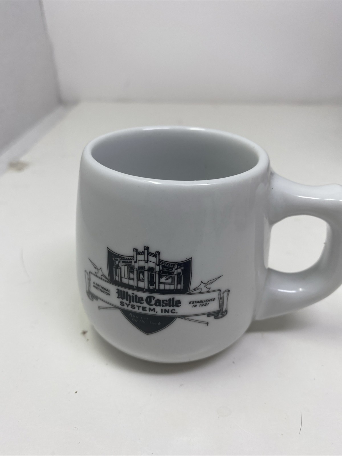 Vintage WHITE CASTLE SYSTEM INC Restaurant COFFEE MUG with ASHTRAY BOTTOM